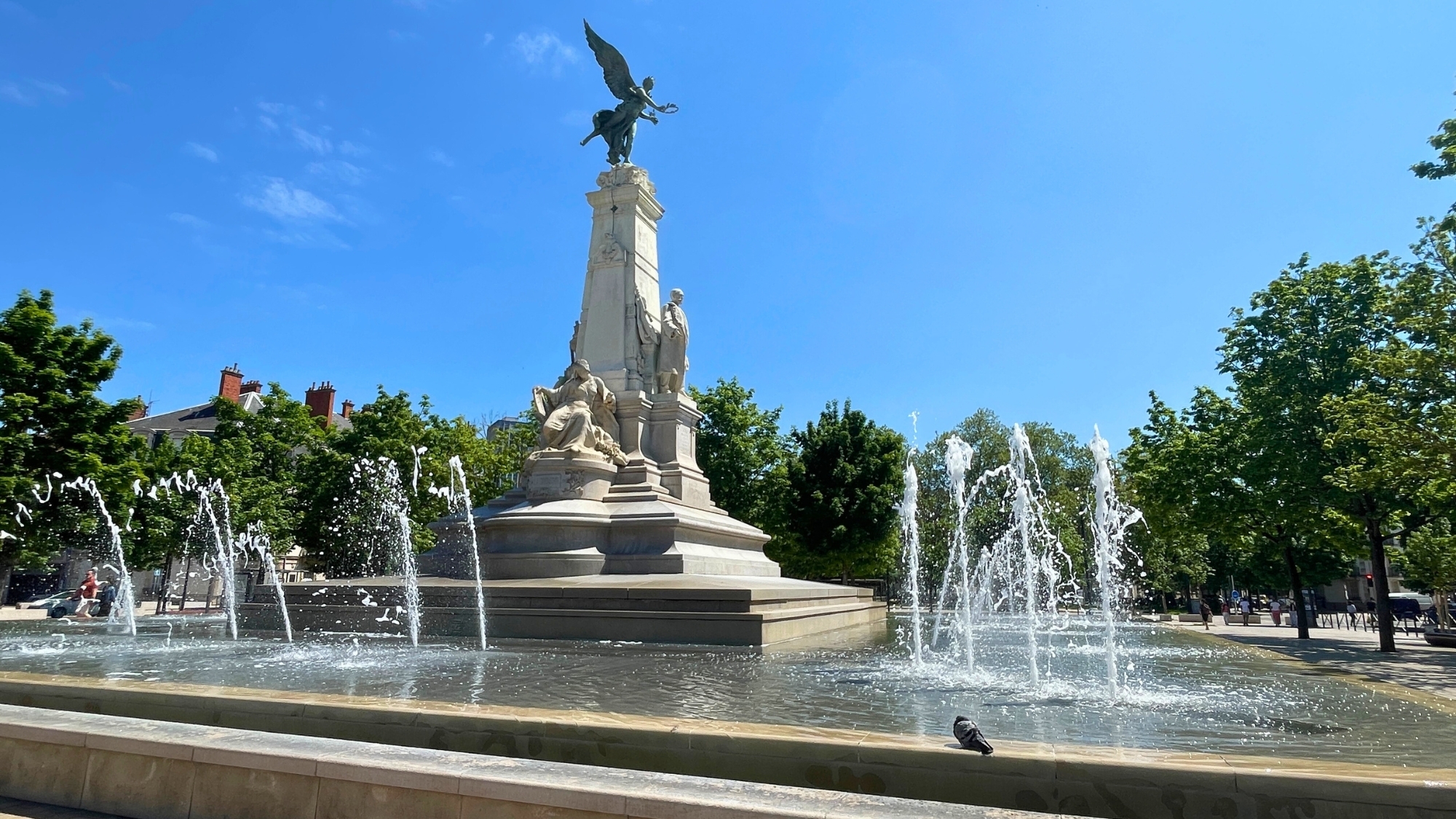 place-republique-dijon
