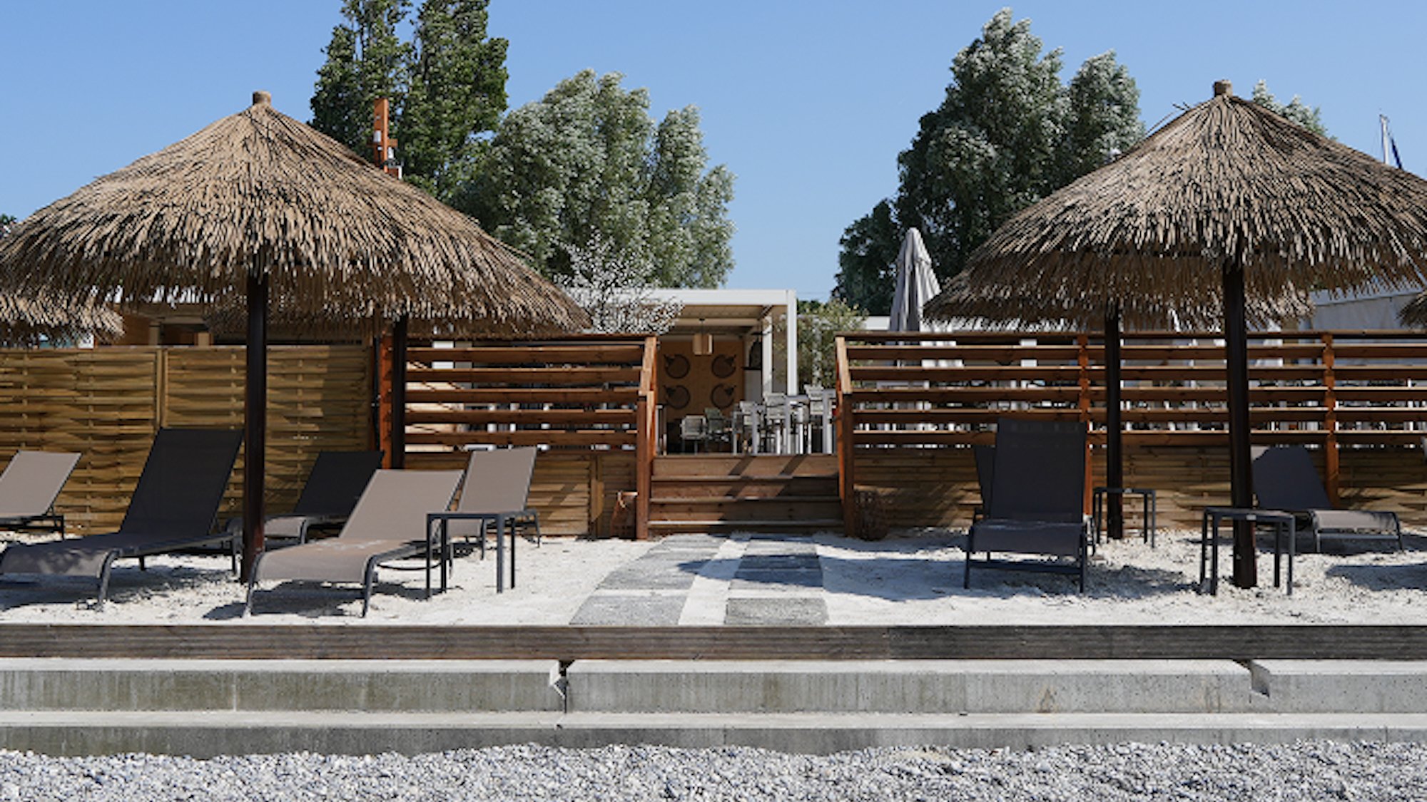 dende-beach-club-geneve