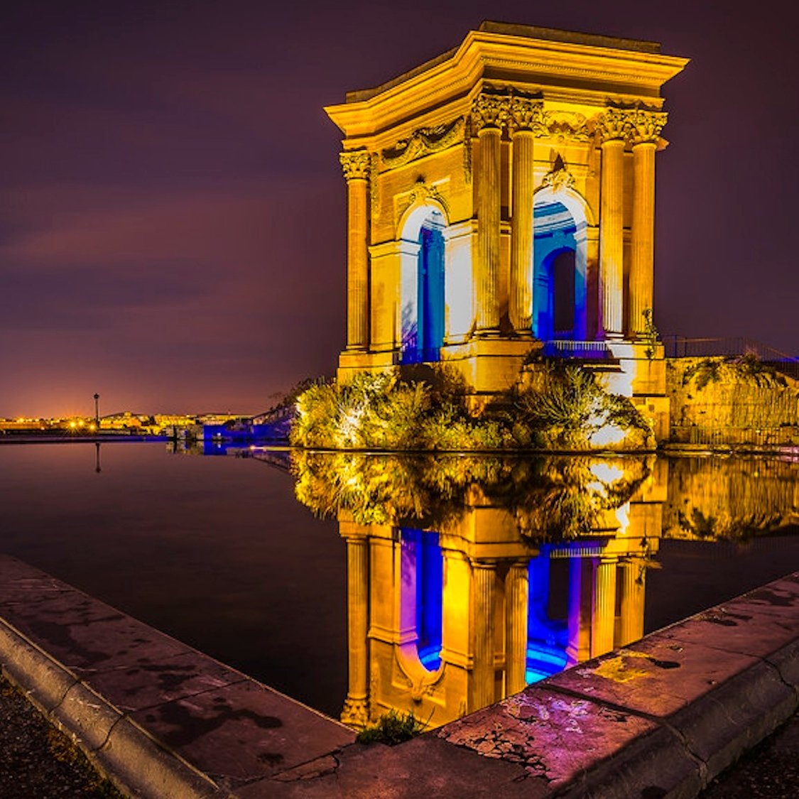 spectacle-son-lumiere-feu-artifice-montpellier-jui