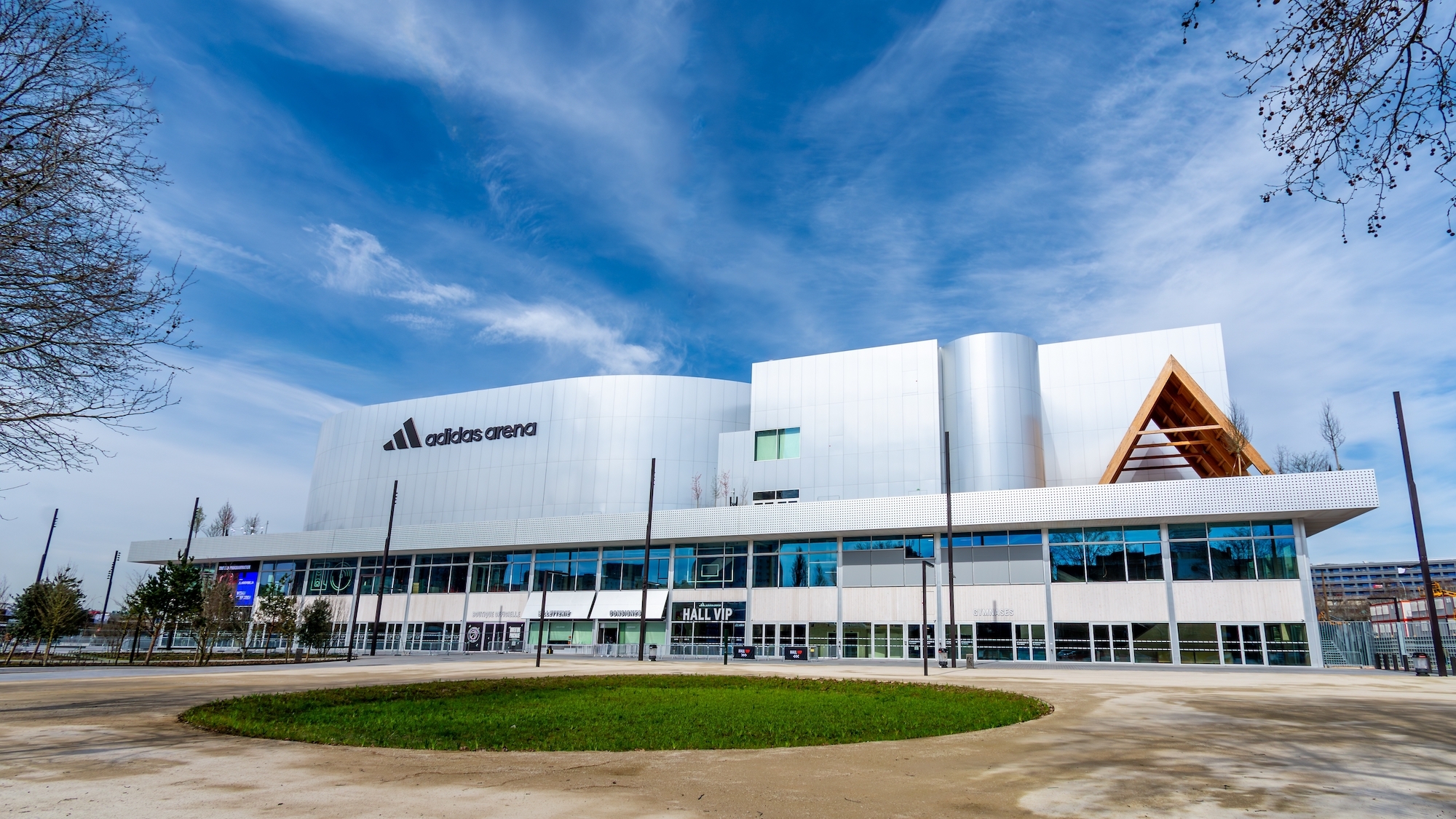 food-court-adidas-arena-colle-braise-allo-florida-