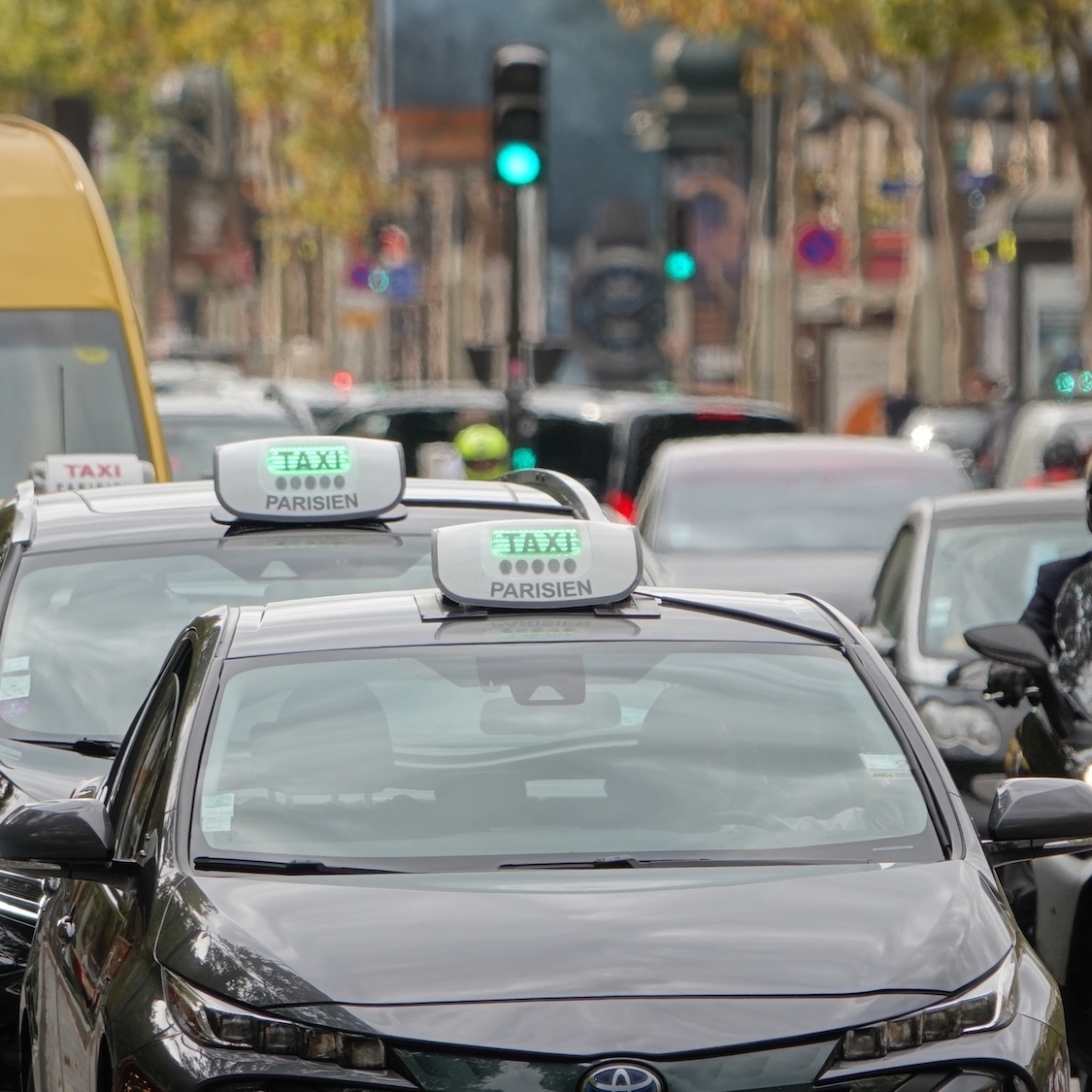 taxi-paris-uber-le-bonbon