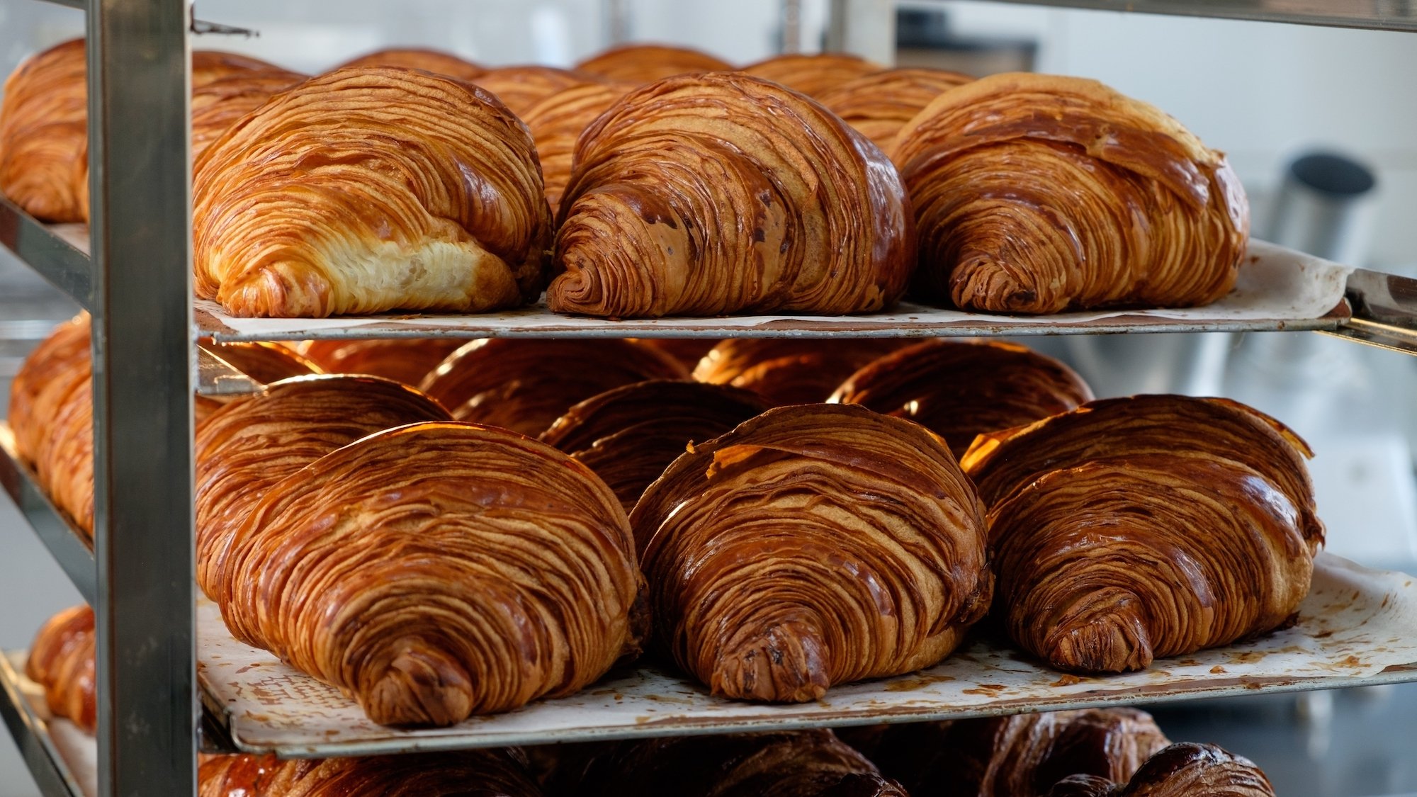 meilleur-croissant-paris-2025-10e-la-parisienne-le
