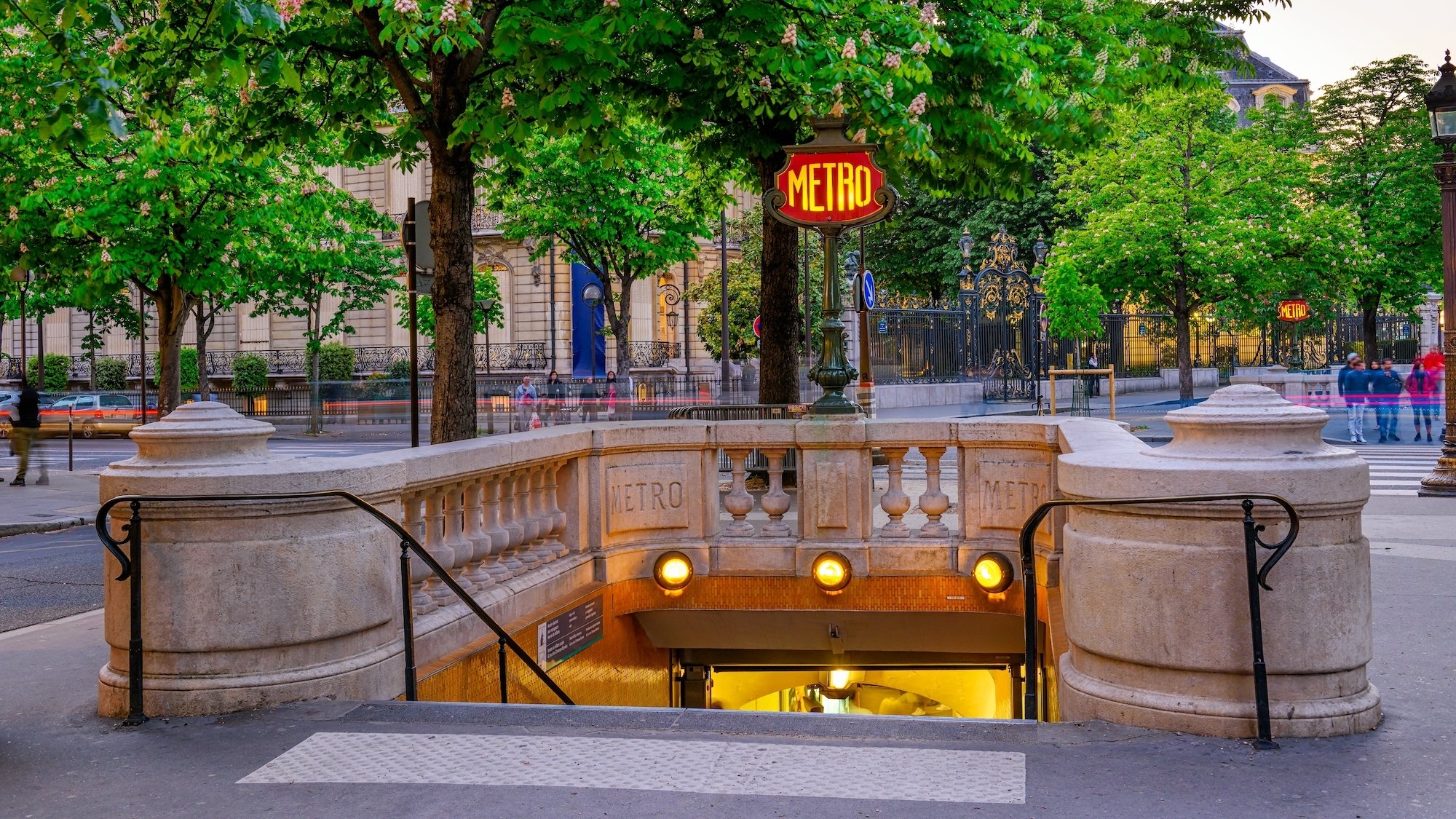 shutterstock-2160384985