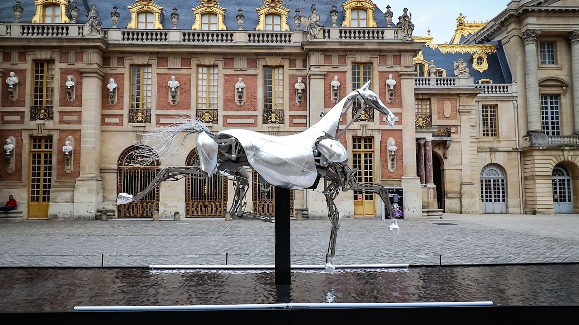 zeus-cheval-metallique-jeux-olympiques-strasbourg