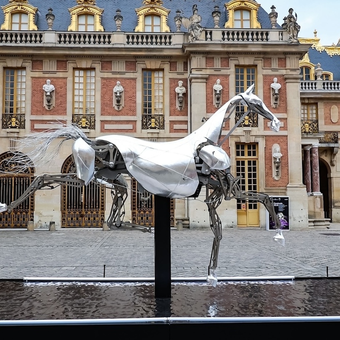zeus-cheval-metallique-jeux-olympiques-strasbourg
