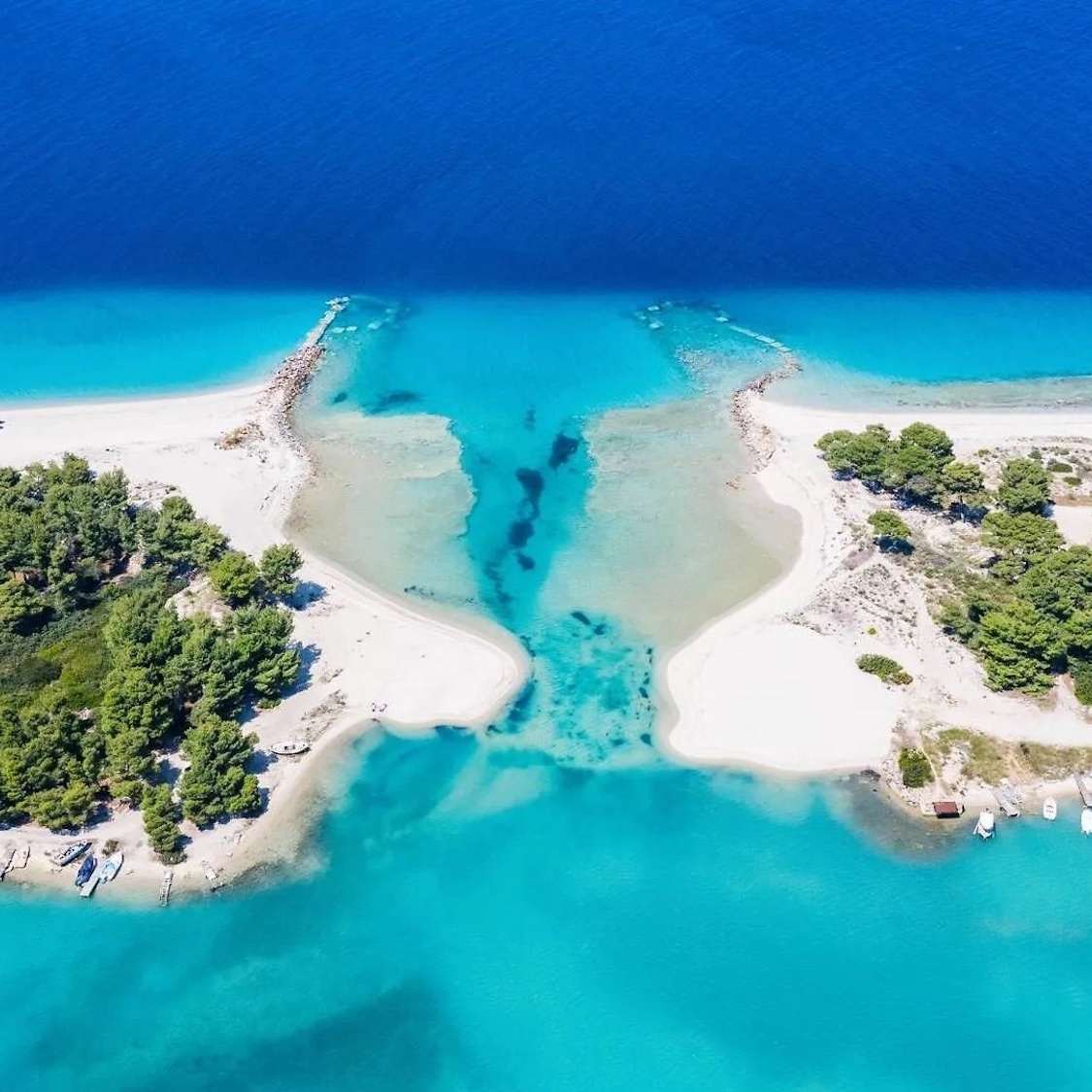plus-belle-plage-europe-grece-le-bonbon-paris