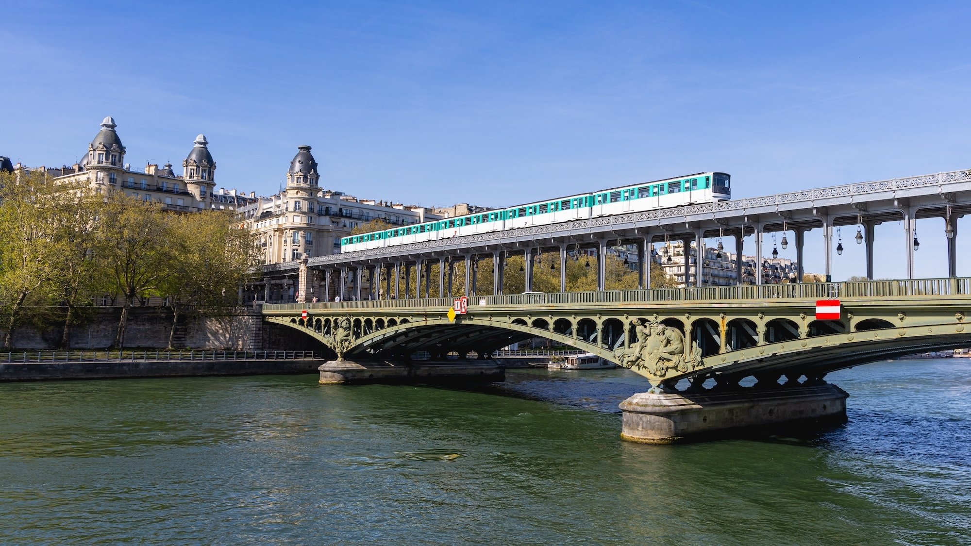 ligne-6-metro-paris-ferme-e-dimanche-25-mai-le-bon