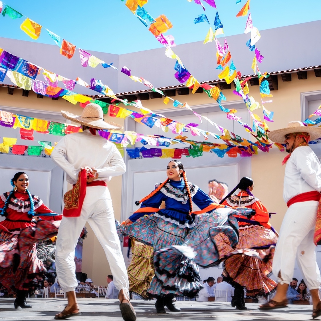 village-latino-bordeaux