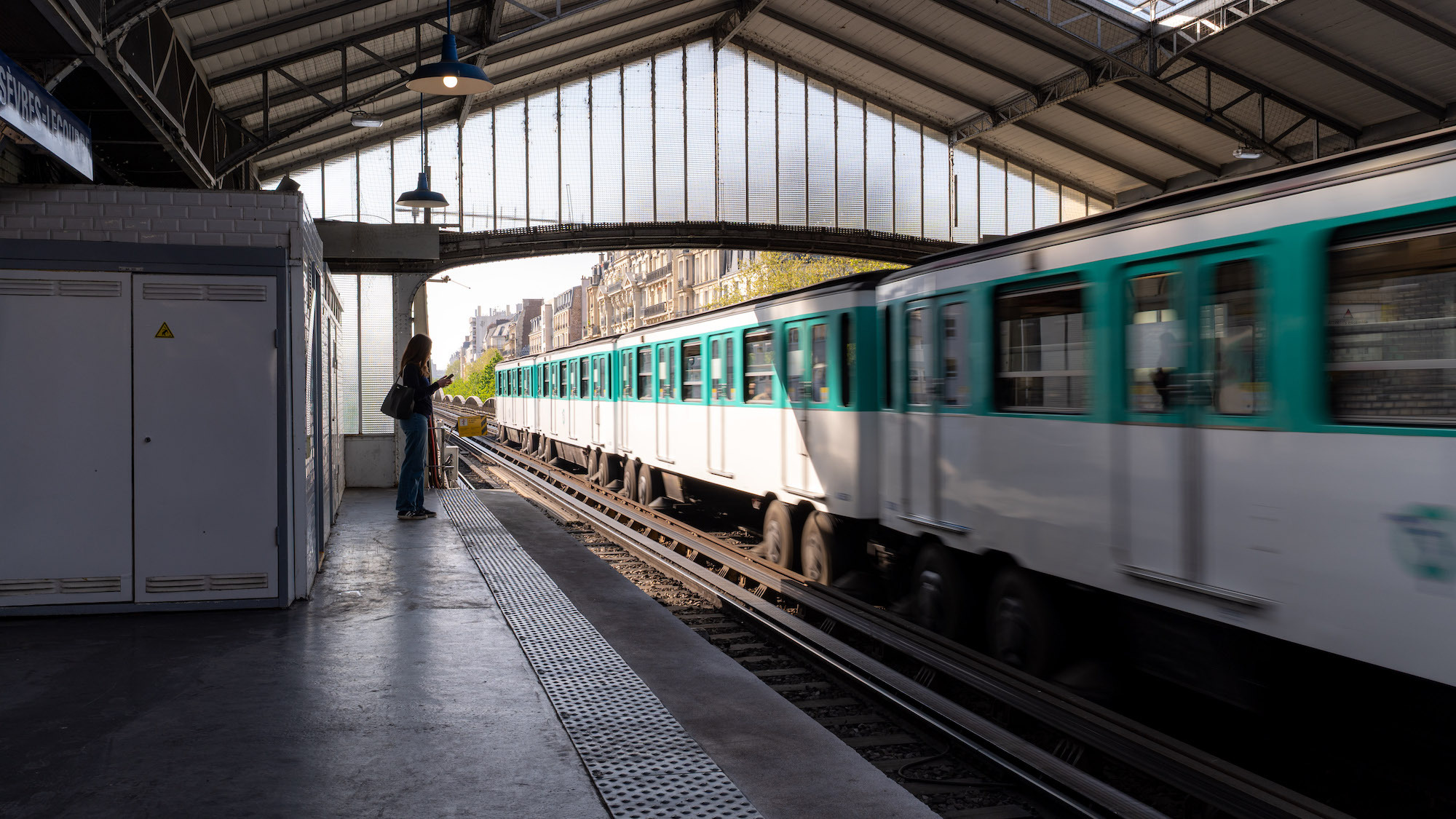 metro-paris-quai-travaux-ete-fermeture-ligne-6-lig