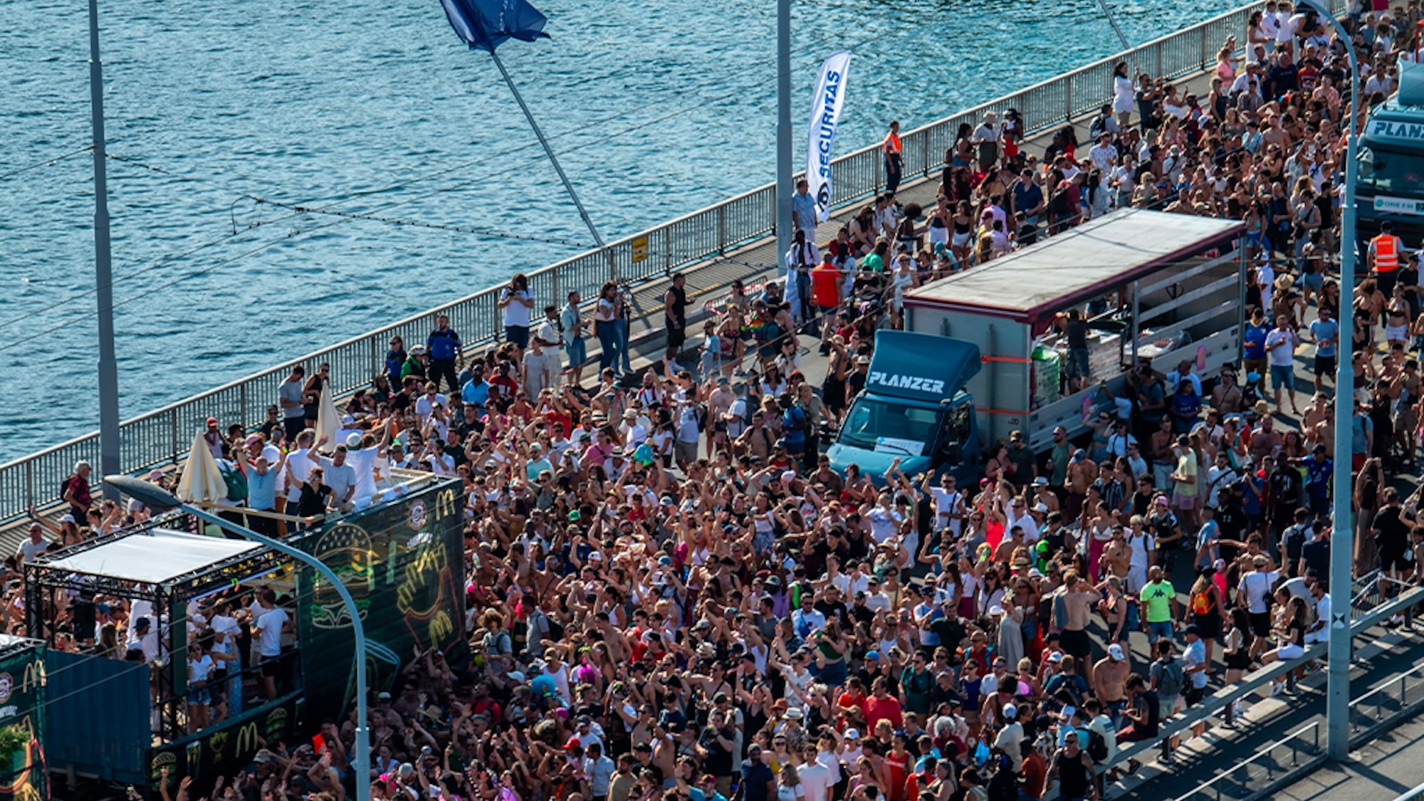 lake-parade-geneve-2025