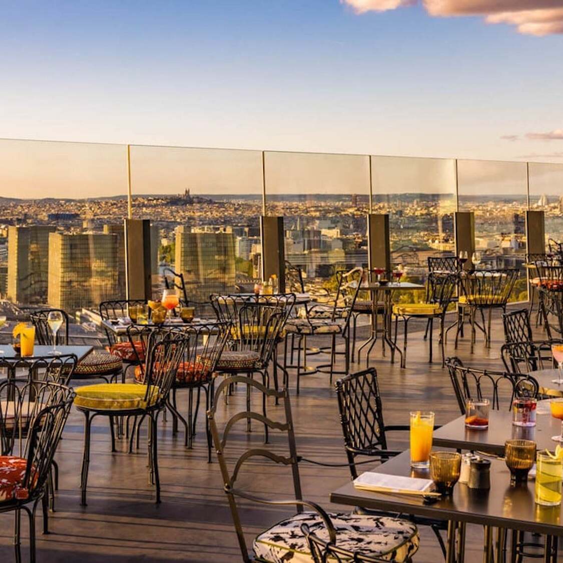 too-tactac-skybarterrase-rooftop-le-bonbon-paris