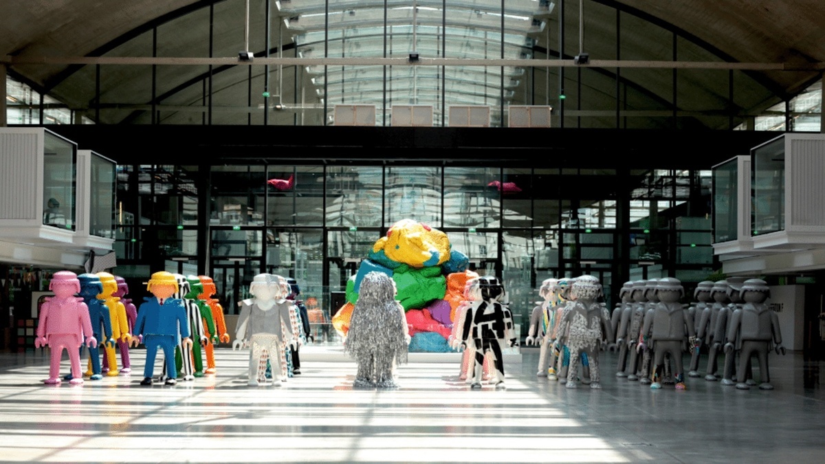 Banksy, JR, Invader: a huge urban festival is setting up in an abandoned ice rink! copie-de-design-sans-titre-28-1024x576-2-1200