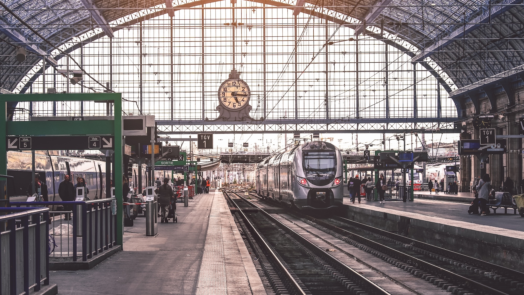 sncf-ligne-tgv-lyon-bordeaux-2027