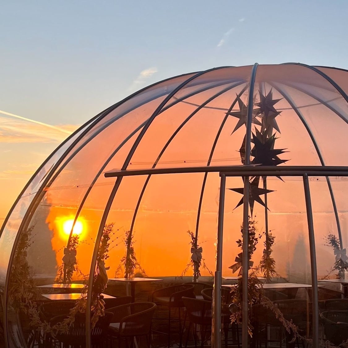 L'une des plus belles terrasses de Lyon accueille de sublimes bulles transparentes où passer l'hiver terrasse-fort-saint-laurent-lyon-bulles-transparen