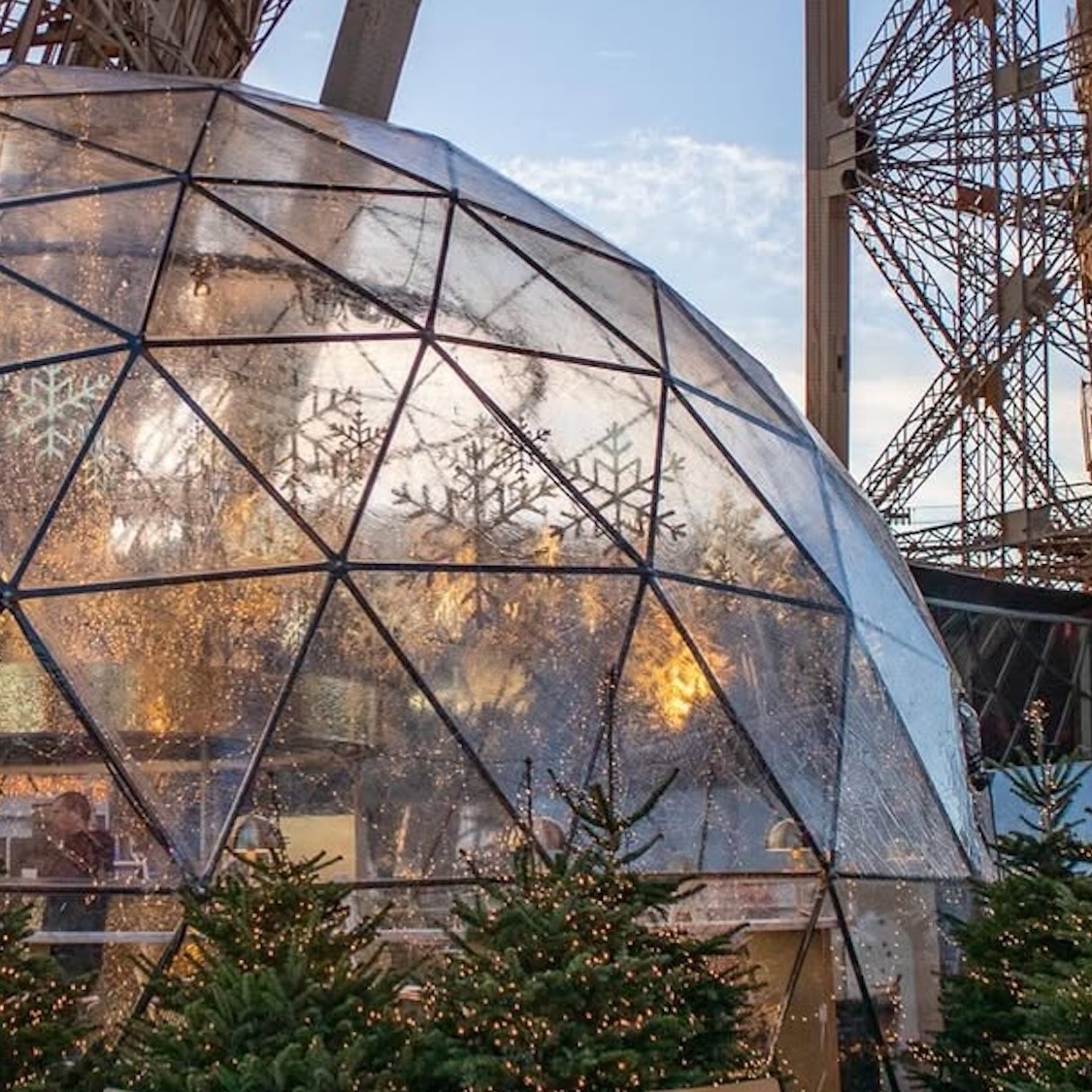 bulle-terrasse-hiver-tour-eiffel