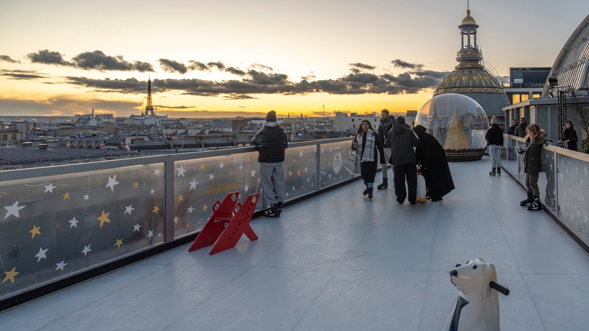 shutterstock-2704898461