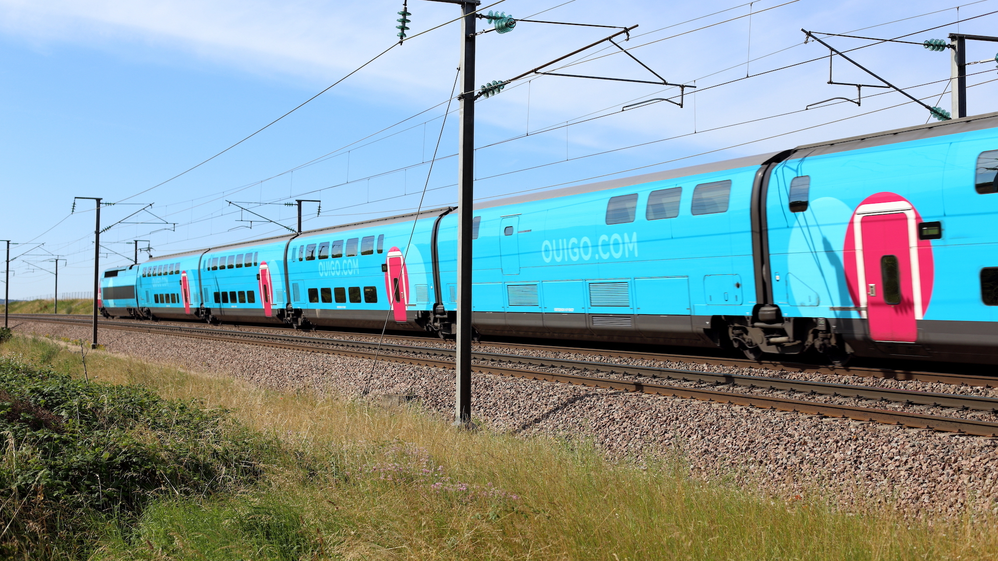 Train tickets starting at €10 for your winter trips! shutterstock-460571956