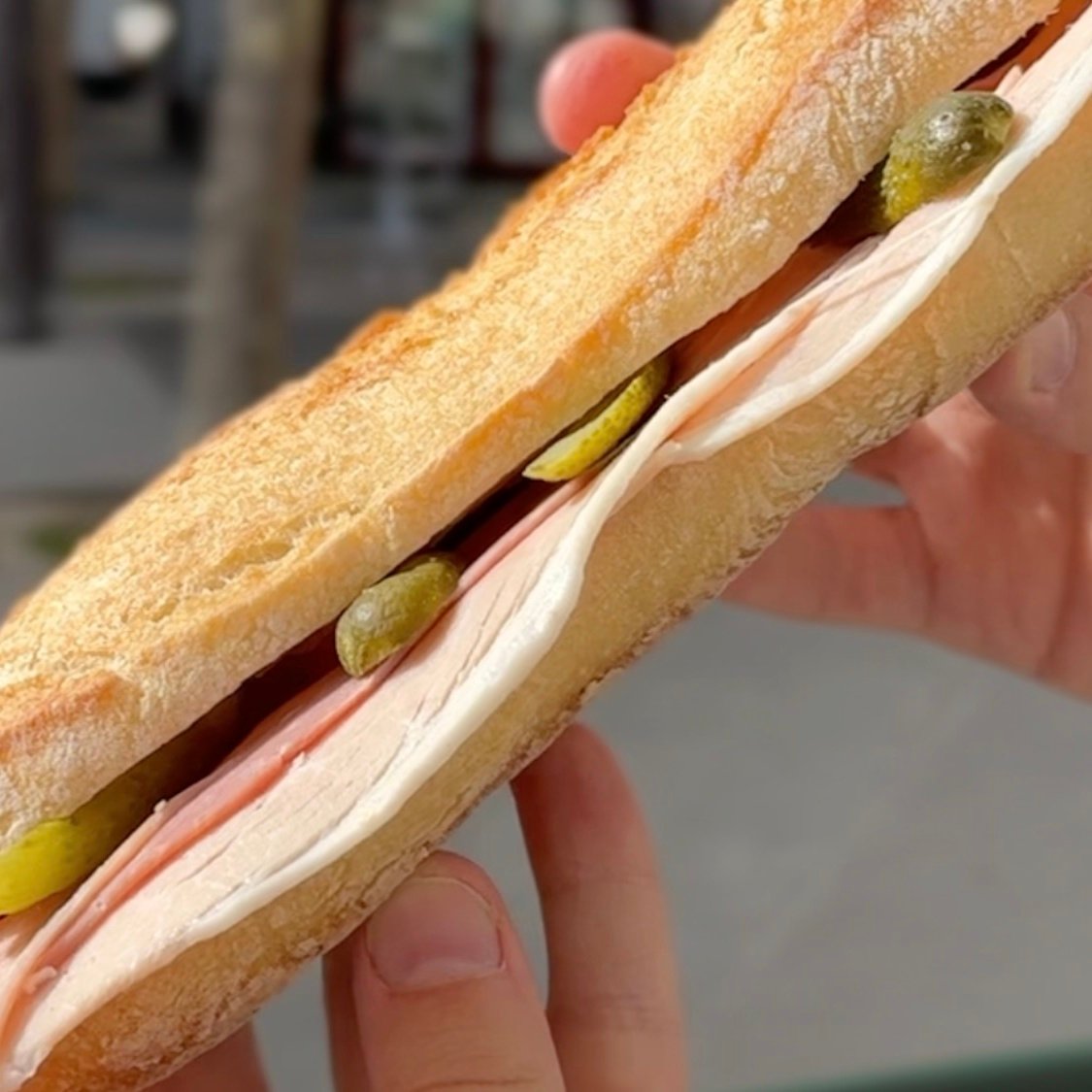 Here are the 4 best jambon-beurre sandwiches in Paris! petit-vendome-le-bonbon