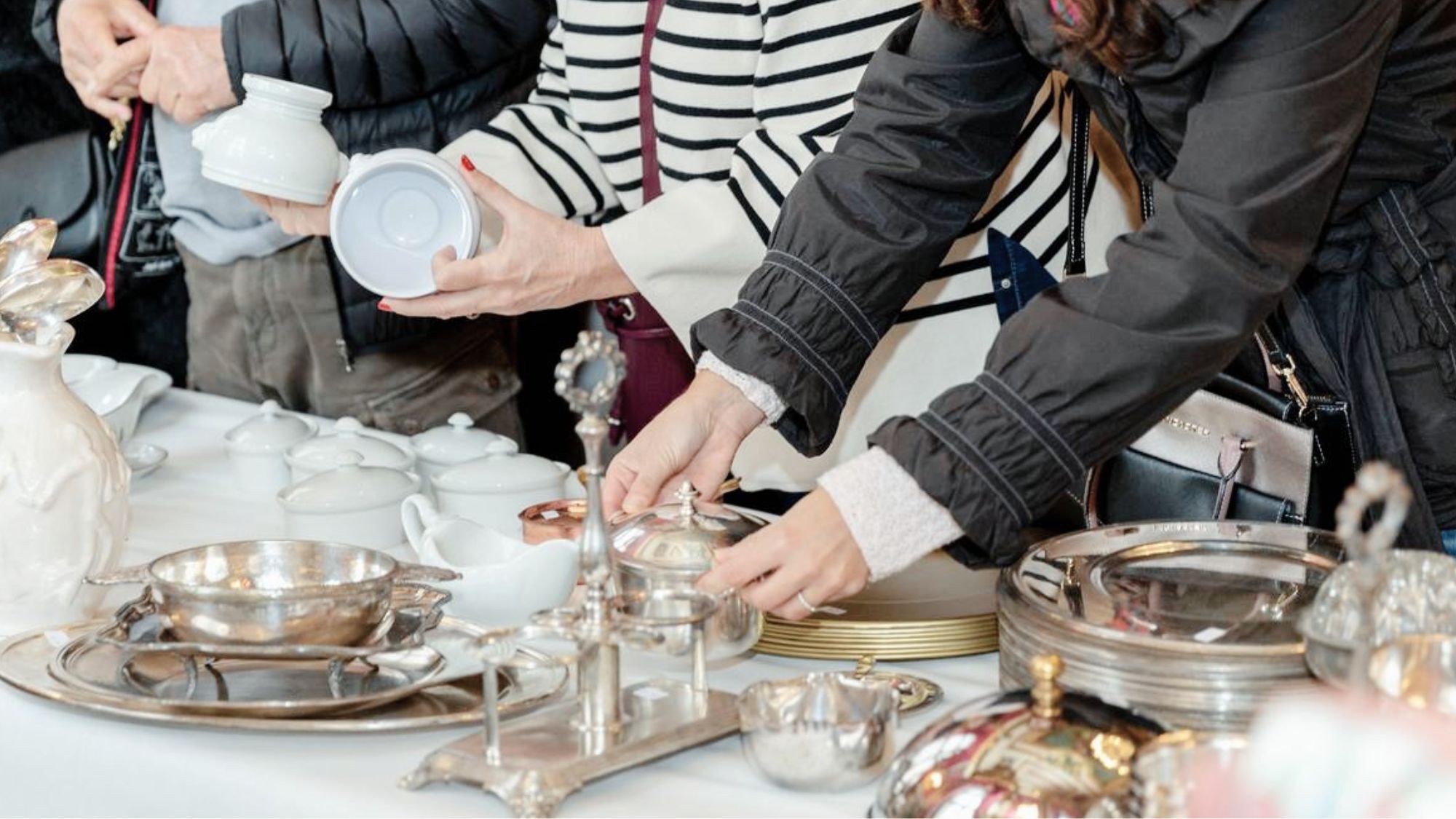 vente-vaisselle-vintage-brocante