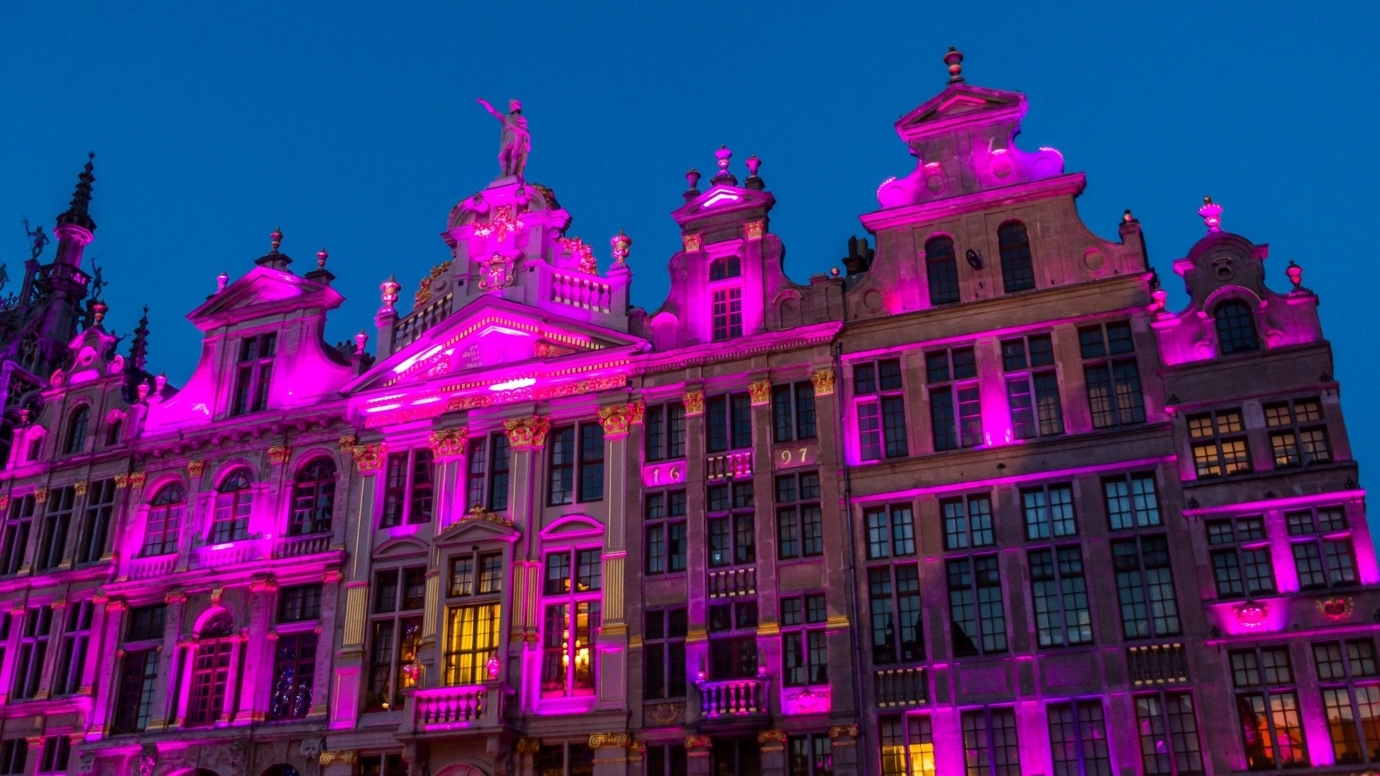 monuments-bruxelles-octobre-rose