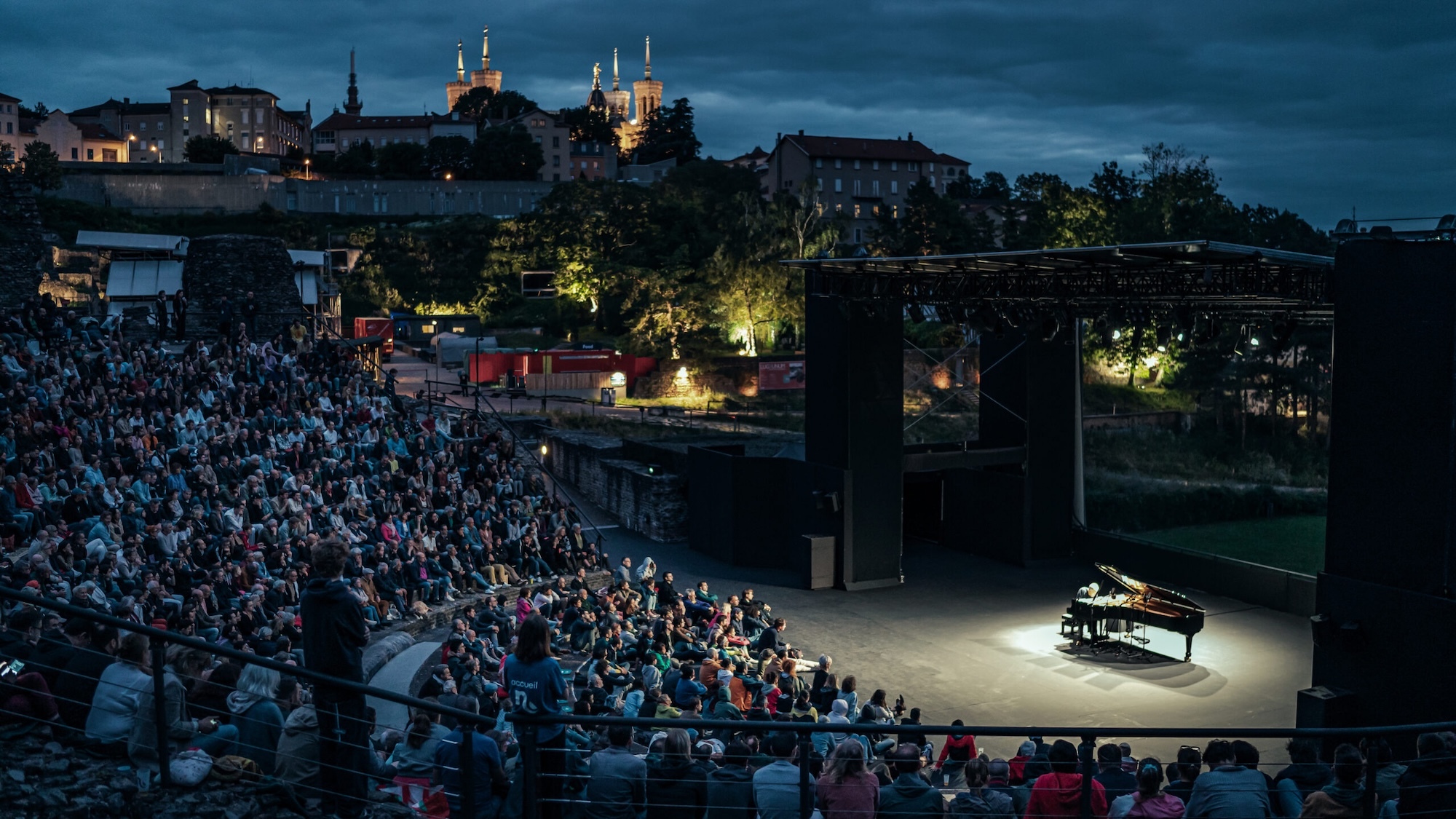 nuits-de-fourviere-2025-vanessa-paradis-lyon