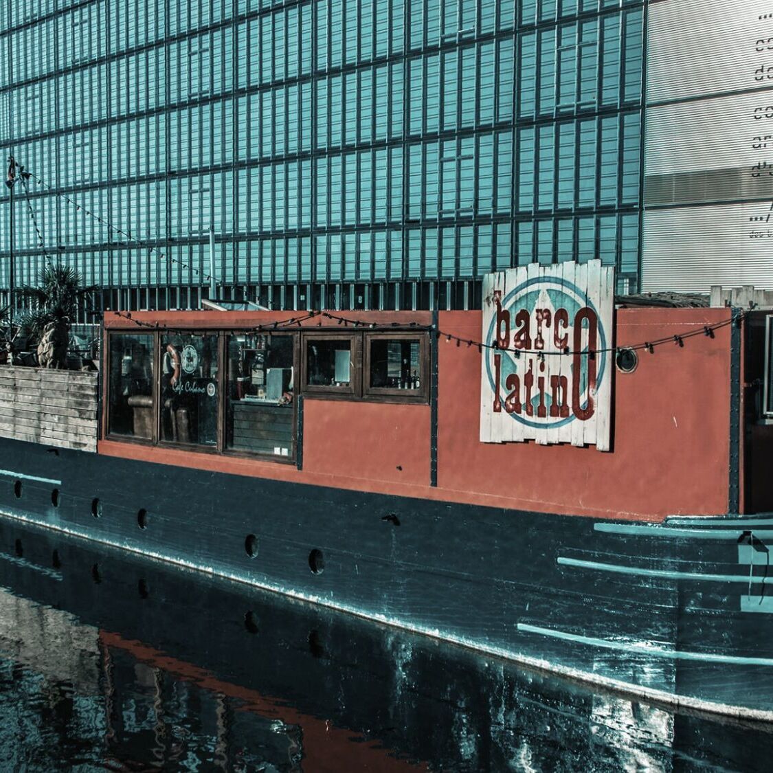 Une croisière de 7h sur un vaisseau fantôme débarque vendredi à Strasbourg couv-bonbon-4-