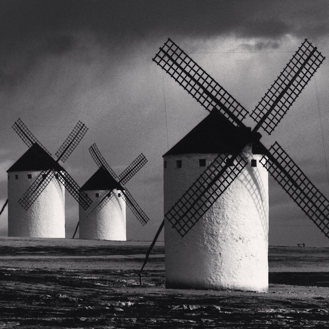 14-michael-kenna-don-quichotte-etude-1-1996-michae