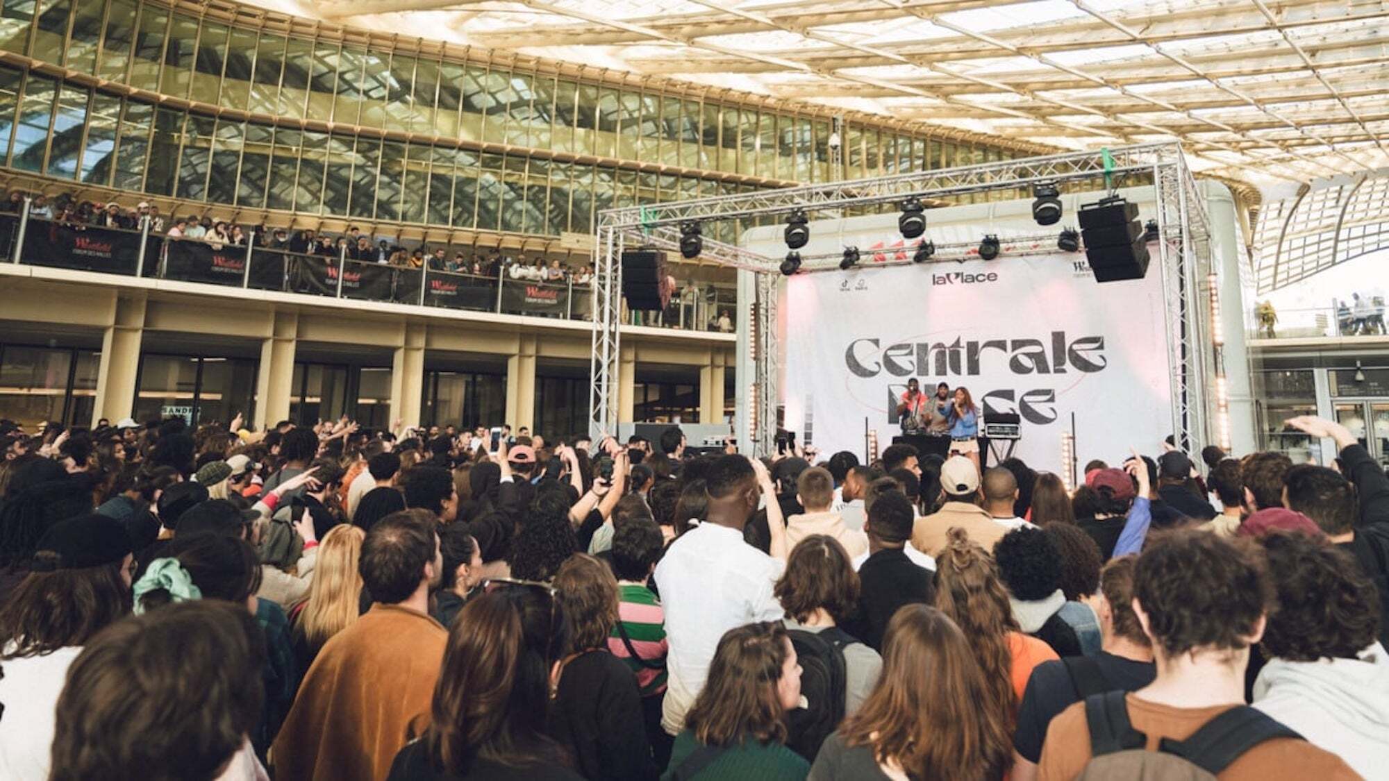 centrale-place-forum-des-halles-le-bonbon-paris