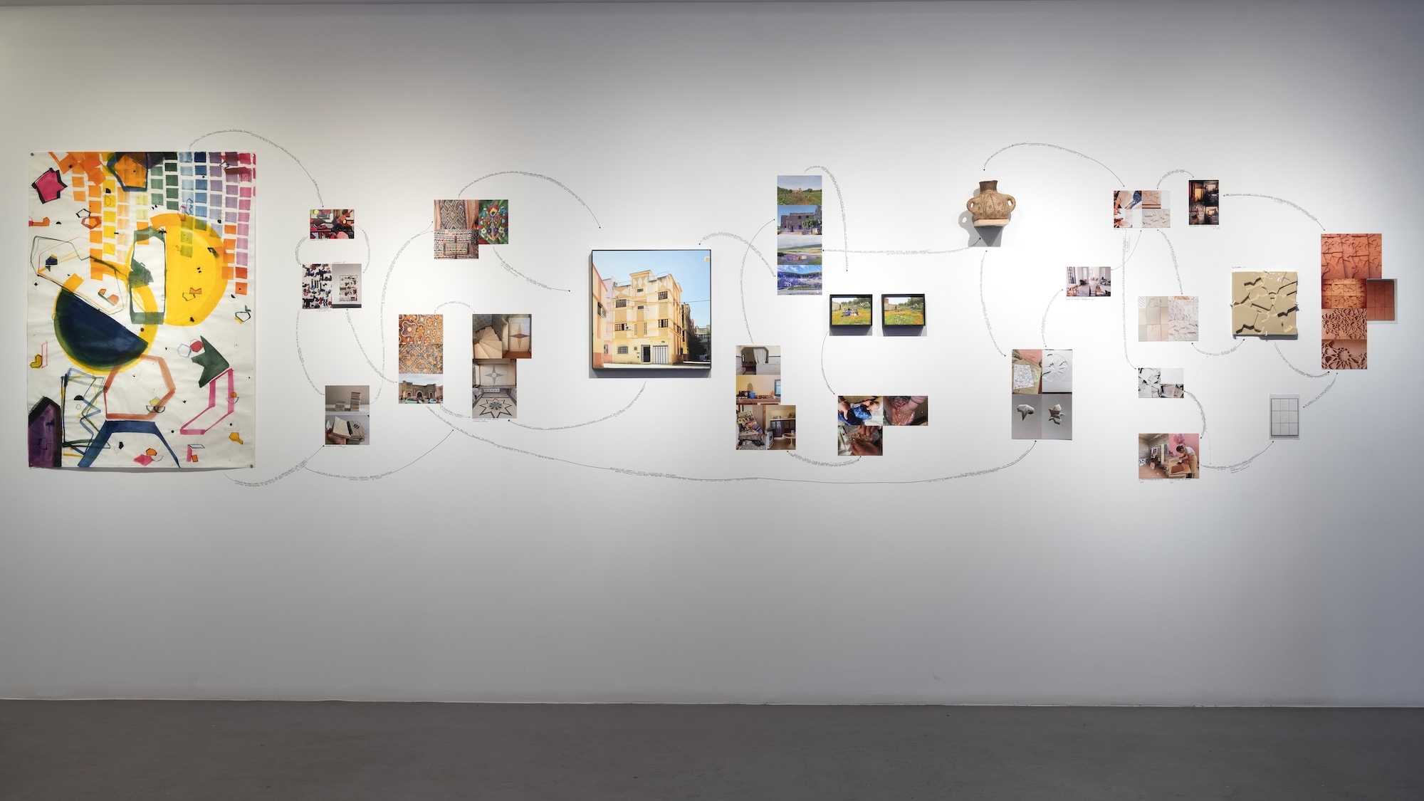 <i>Cosmogrammes</i> : Sara Ouhaddou entre art, artisanat et mémoire vivante ici-expo-credit-marc-domage