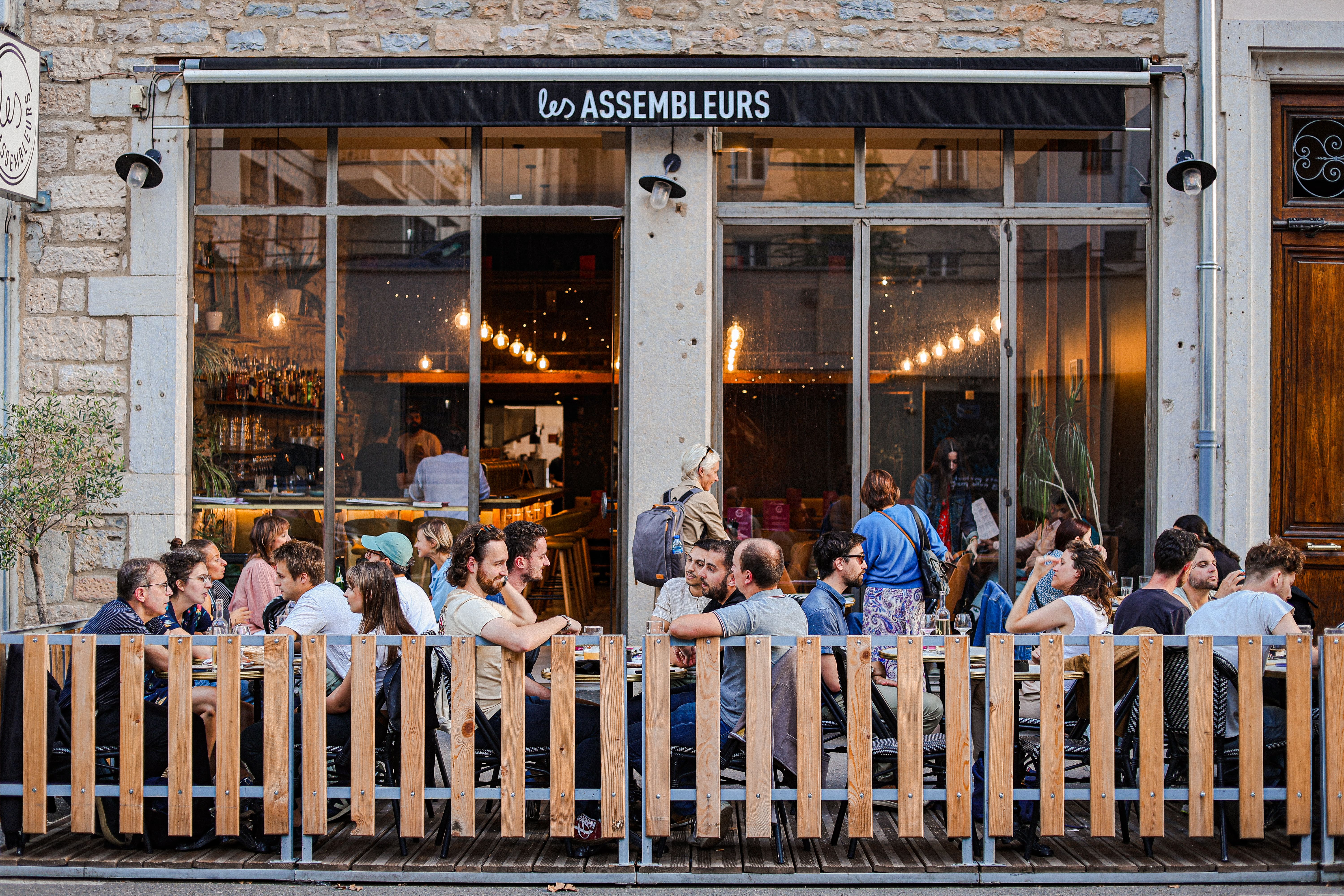 les-assembleurs-lyon-bar-vin