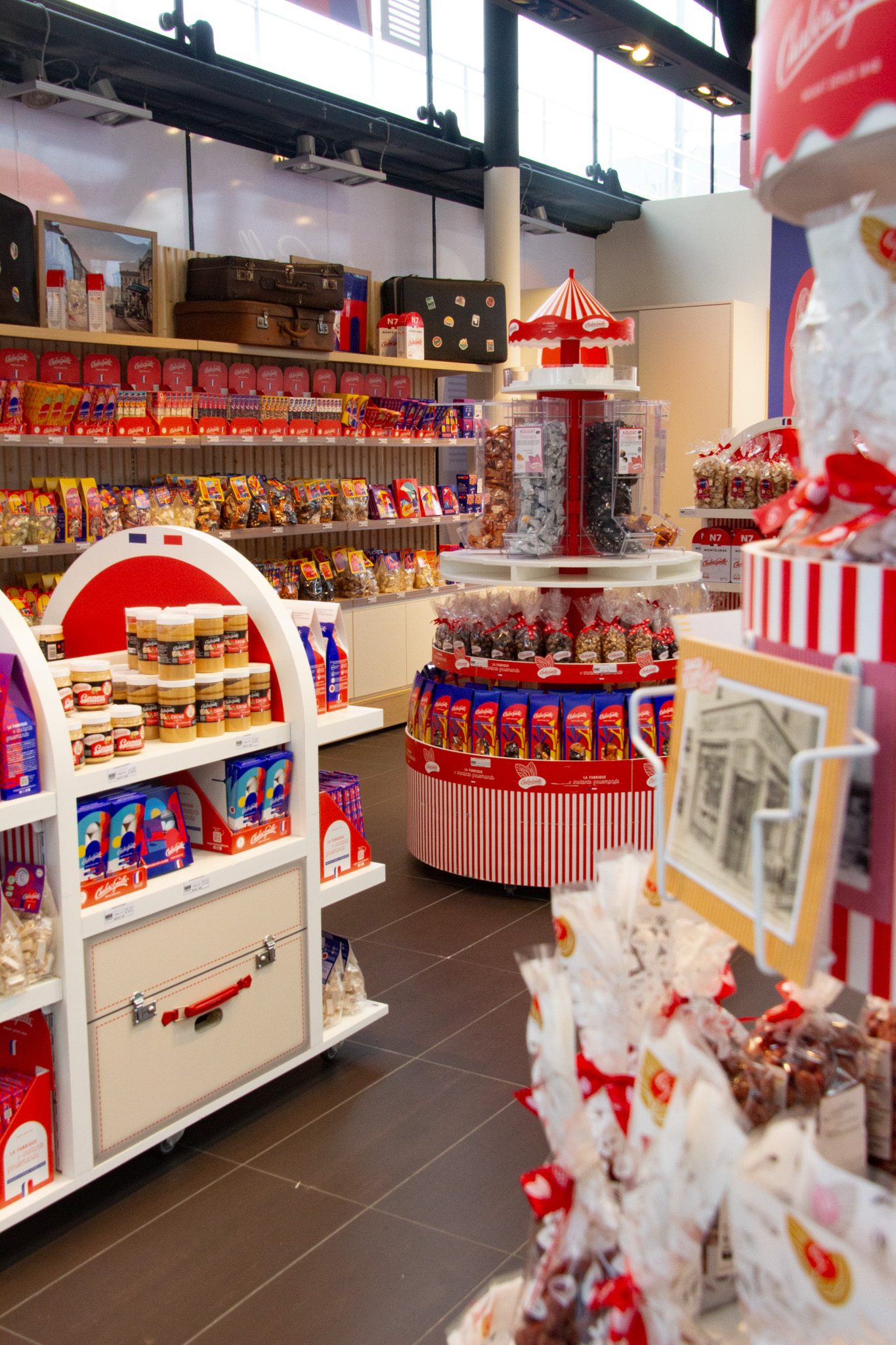 celebre-maison-nougat-montelimar-ouvre-premiere-fabrique-lyon