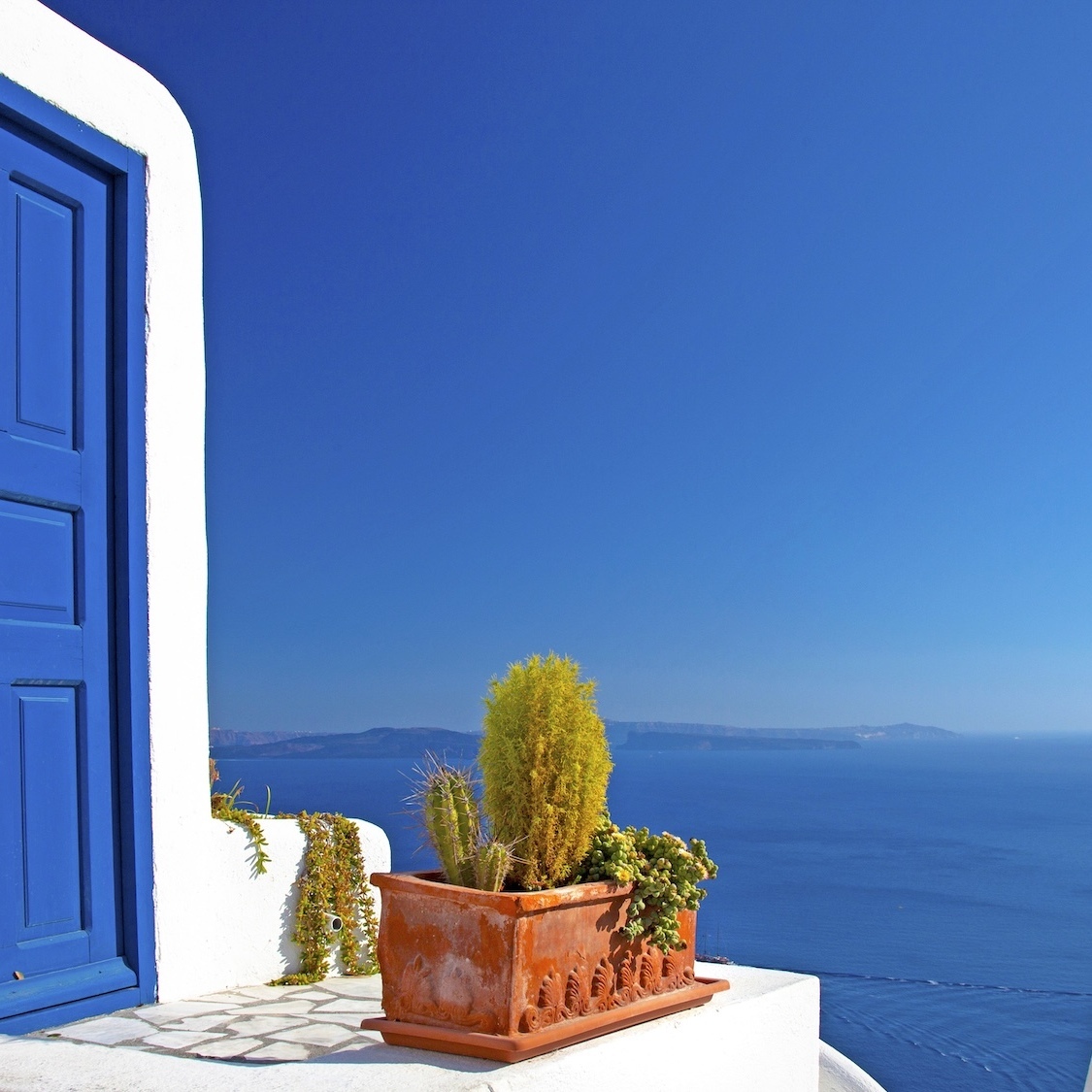 santorini-greece-3-photo-p-laskarakis-1-