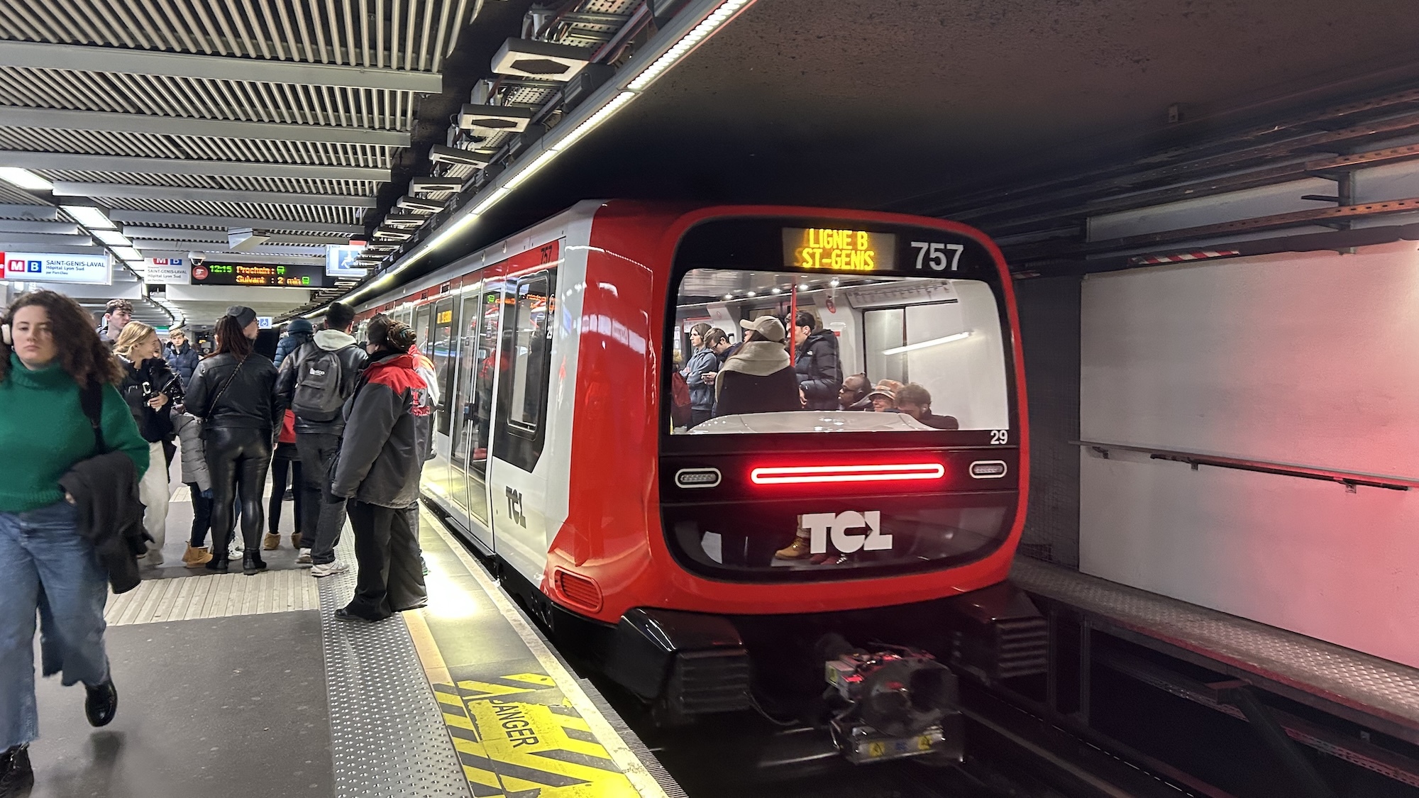 usagers-tcl-lyon-dedommages-chaque-retard-metro-b
