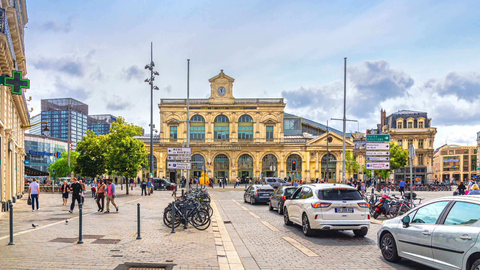 lille-voiture-gare