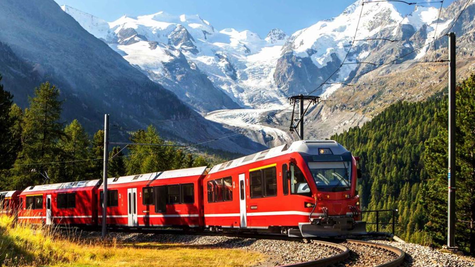 train-rouge-montagne