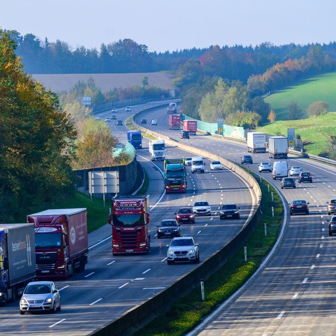 autoroute-voitures-plaines