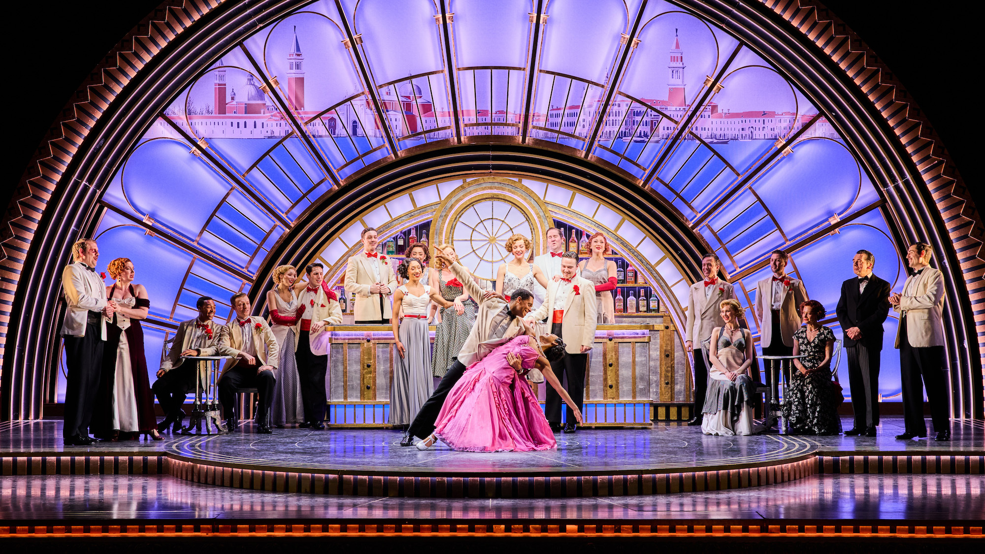 top-hat-andrew-perry-13-