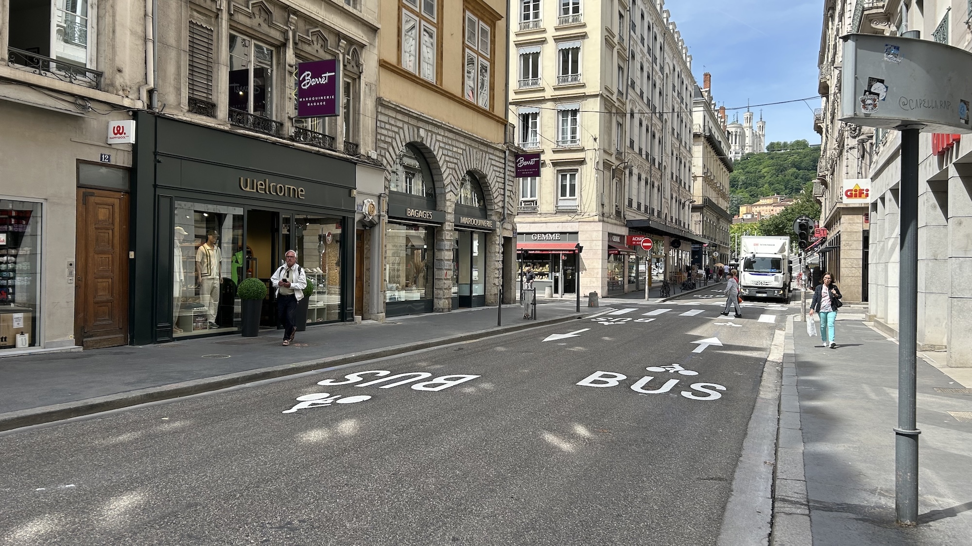 presidente-metropole-lyon-solution-avant-ete-rue-g
