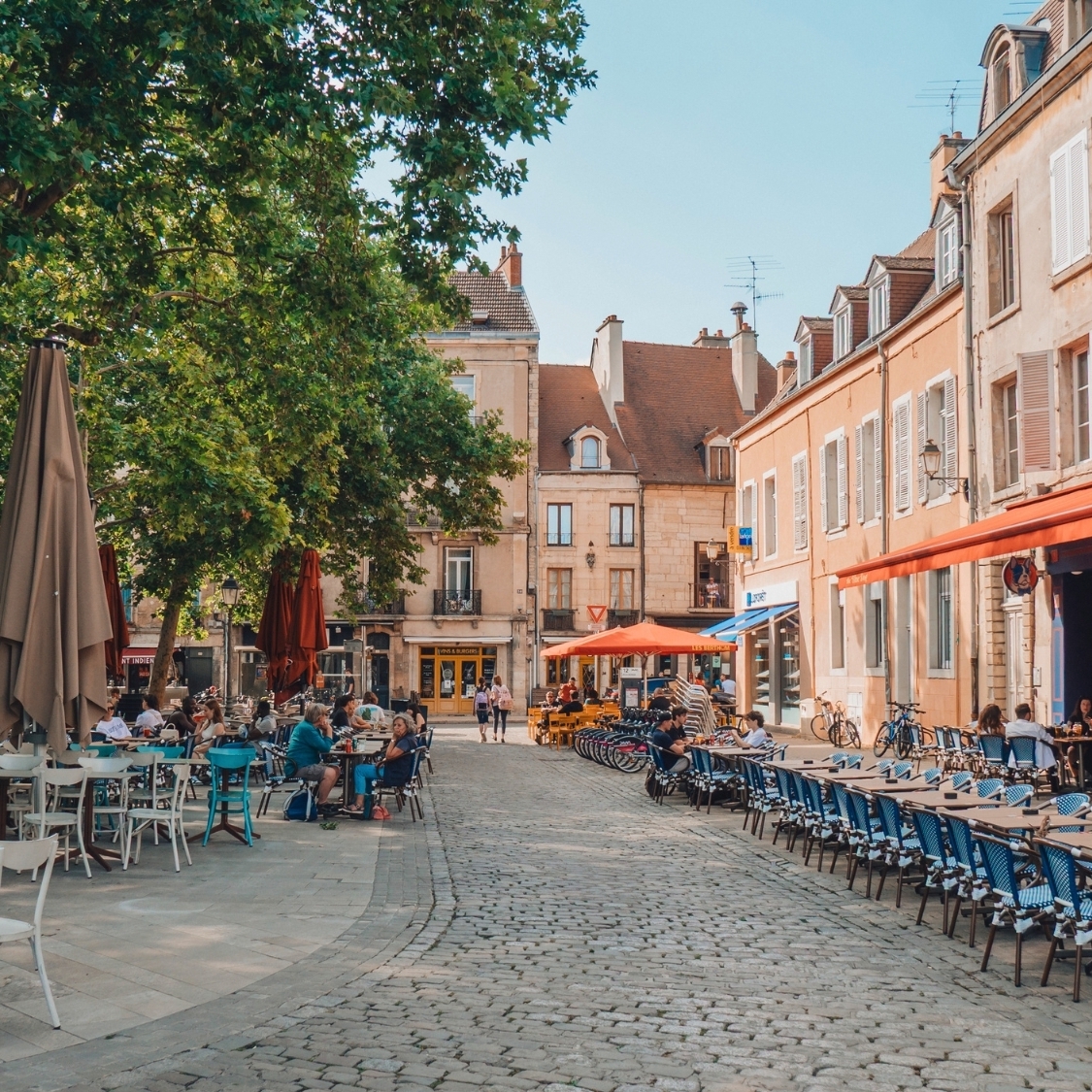 top-terrasse-dijon-de-jeuner-soleil