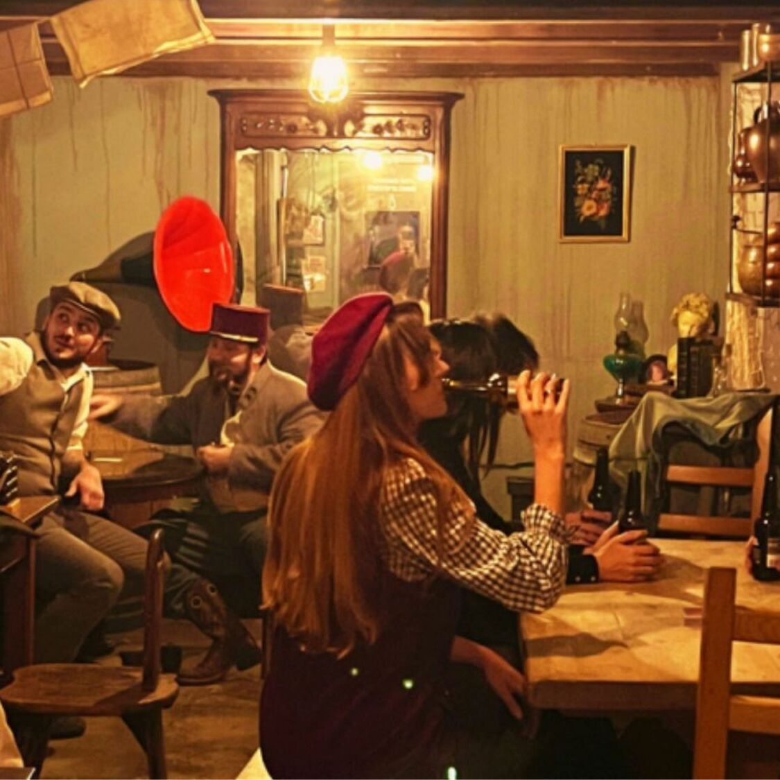 bar-cache-speak-easy-nice