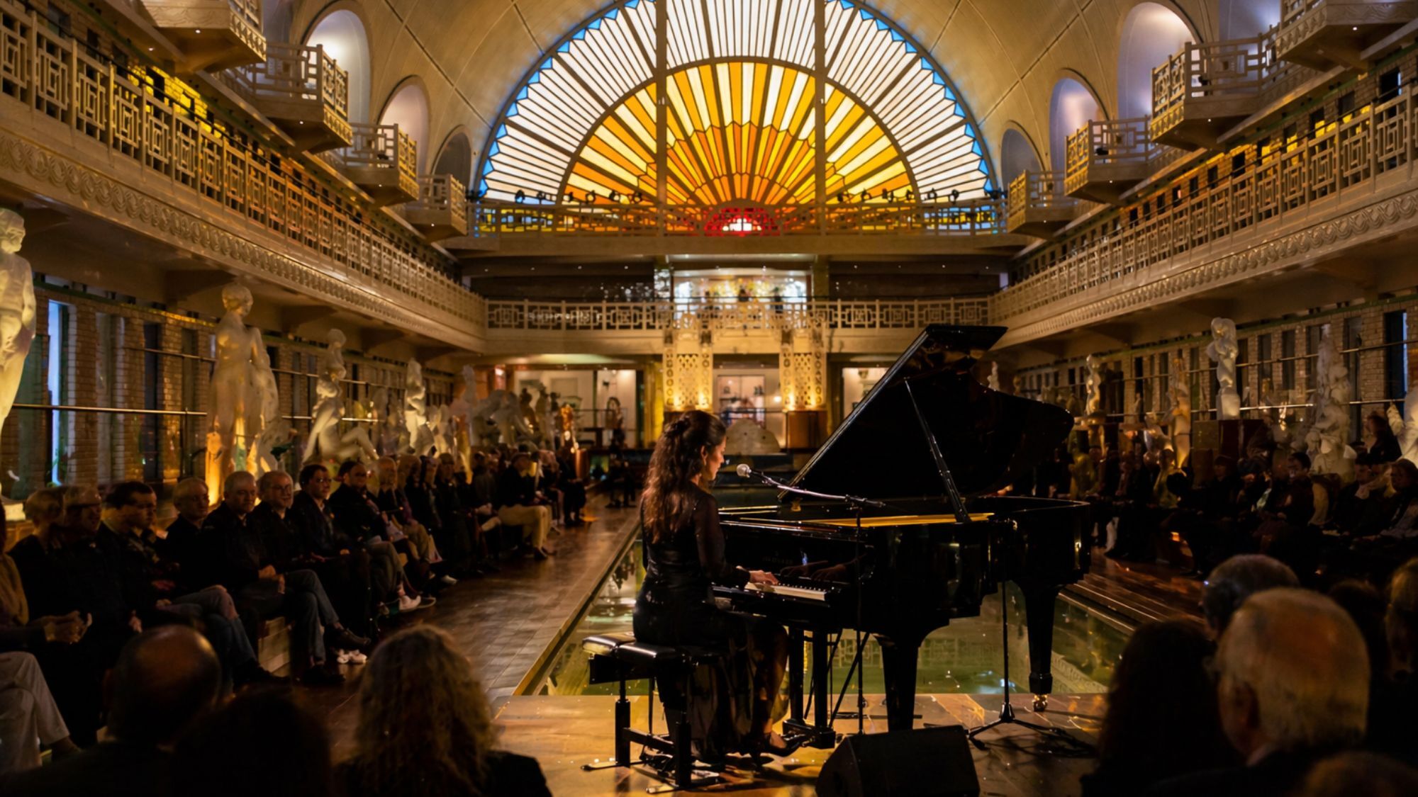 vitraux-piano-piscine