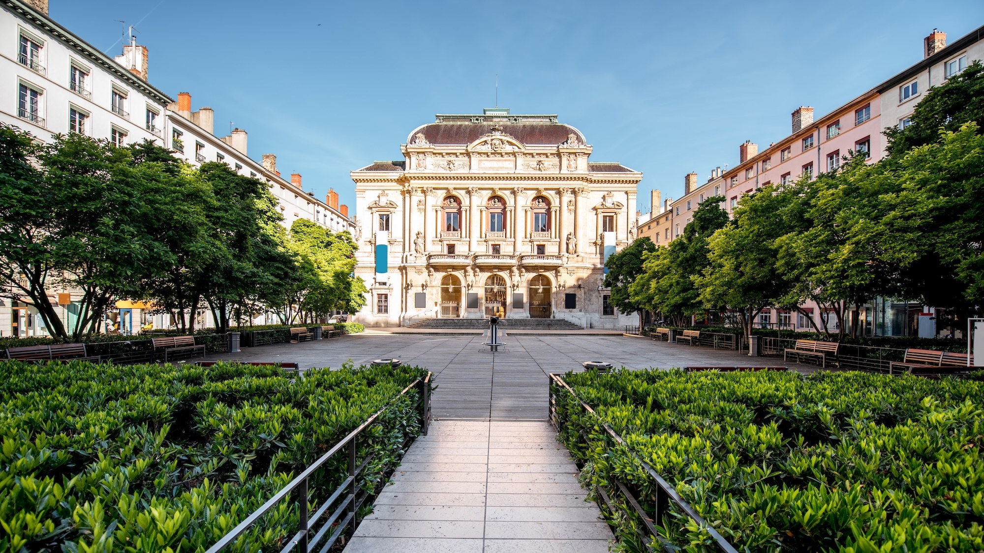 place-celestins-lyon-plancher-bambou