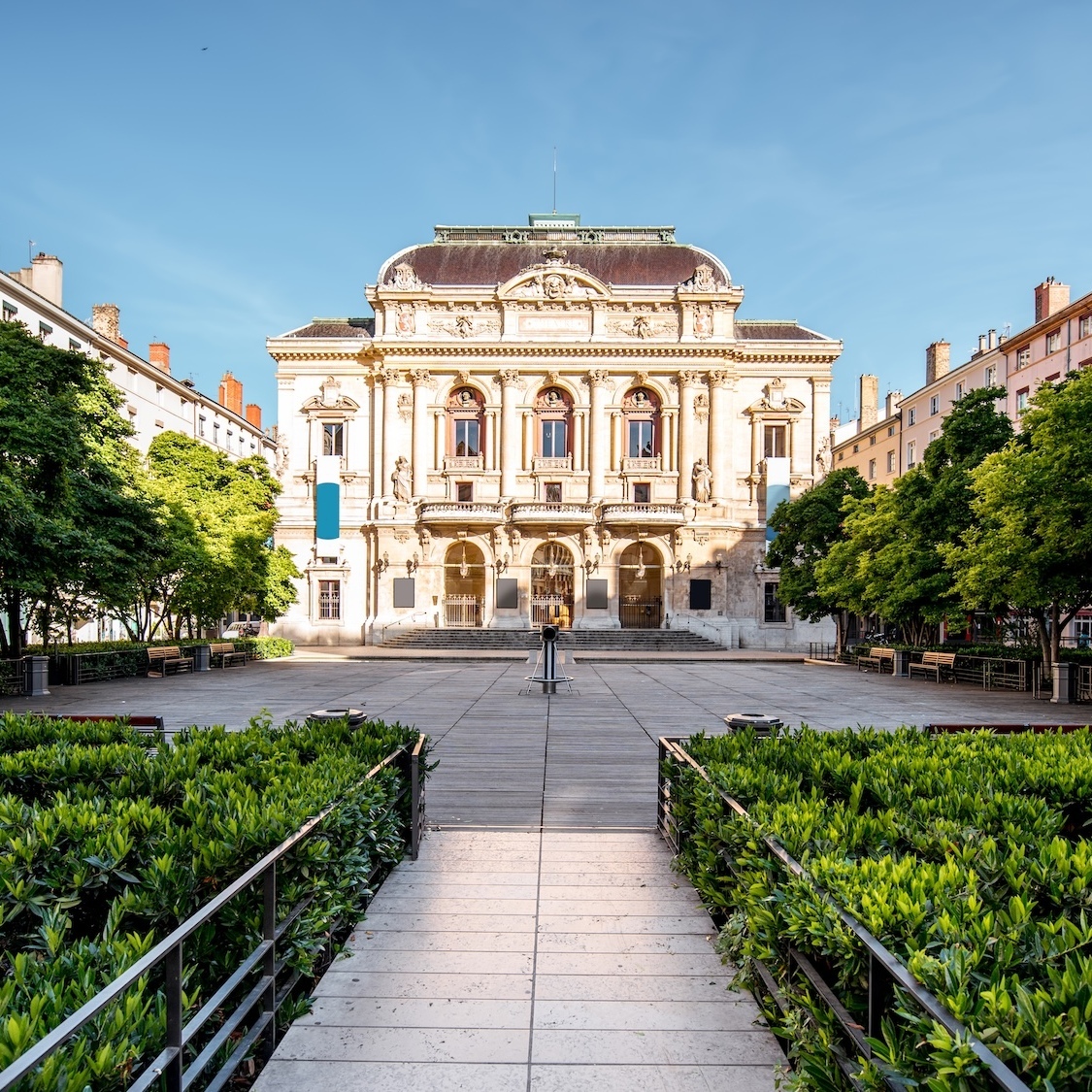 place-celestins-lyon-plancher-bambou