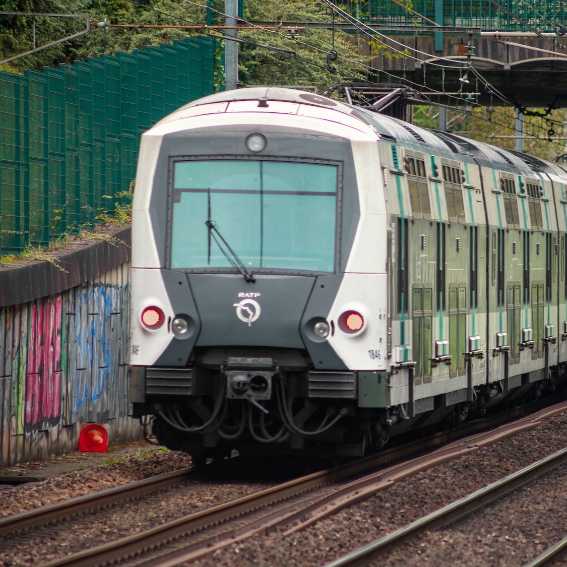 shutterstock-2294436435