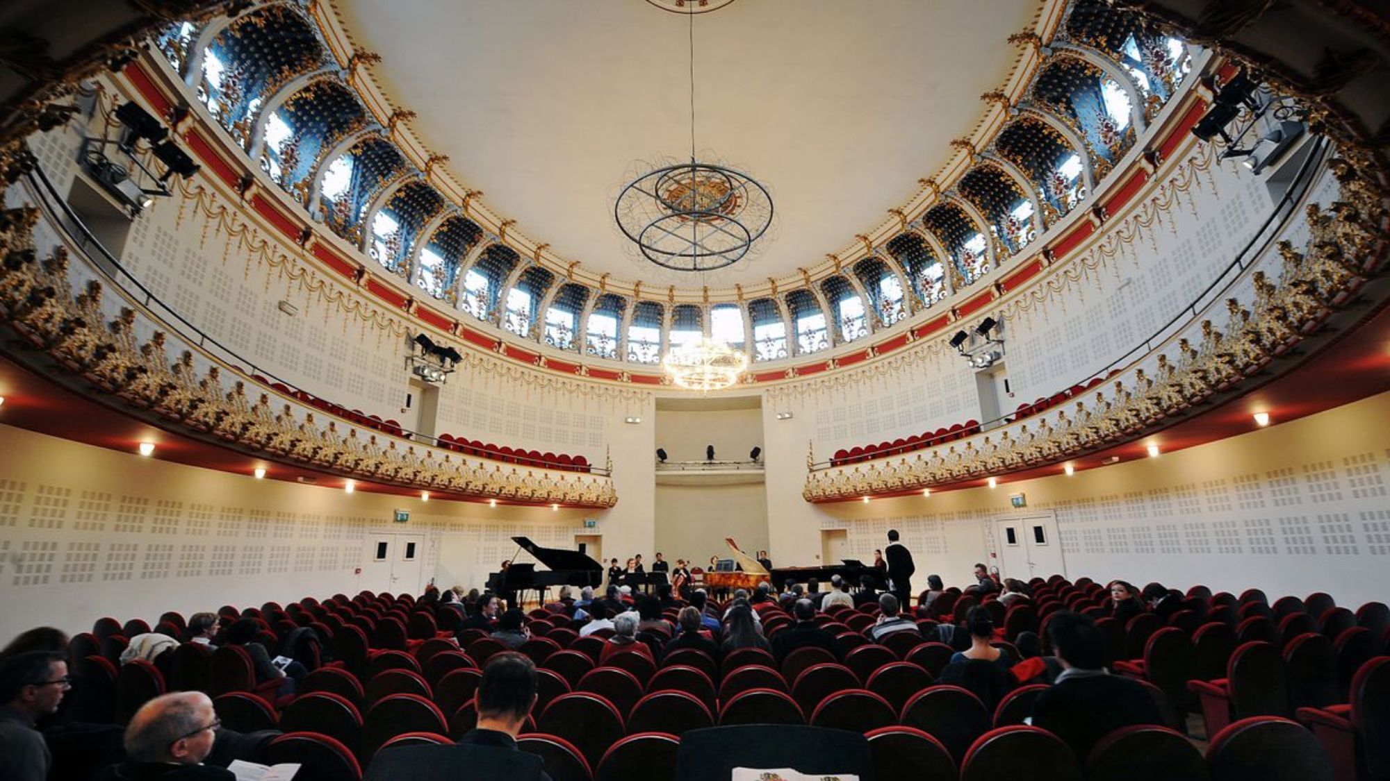 sieges-pianos-conservatoire