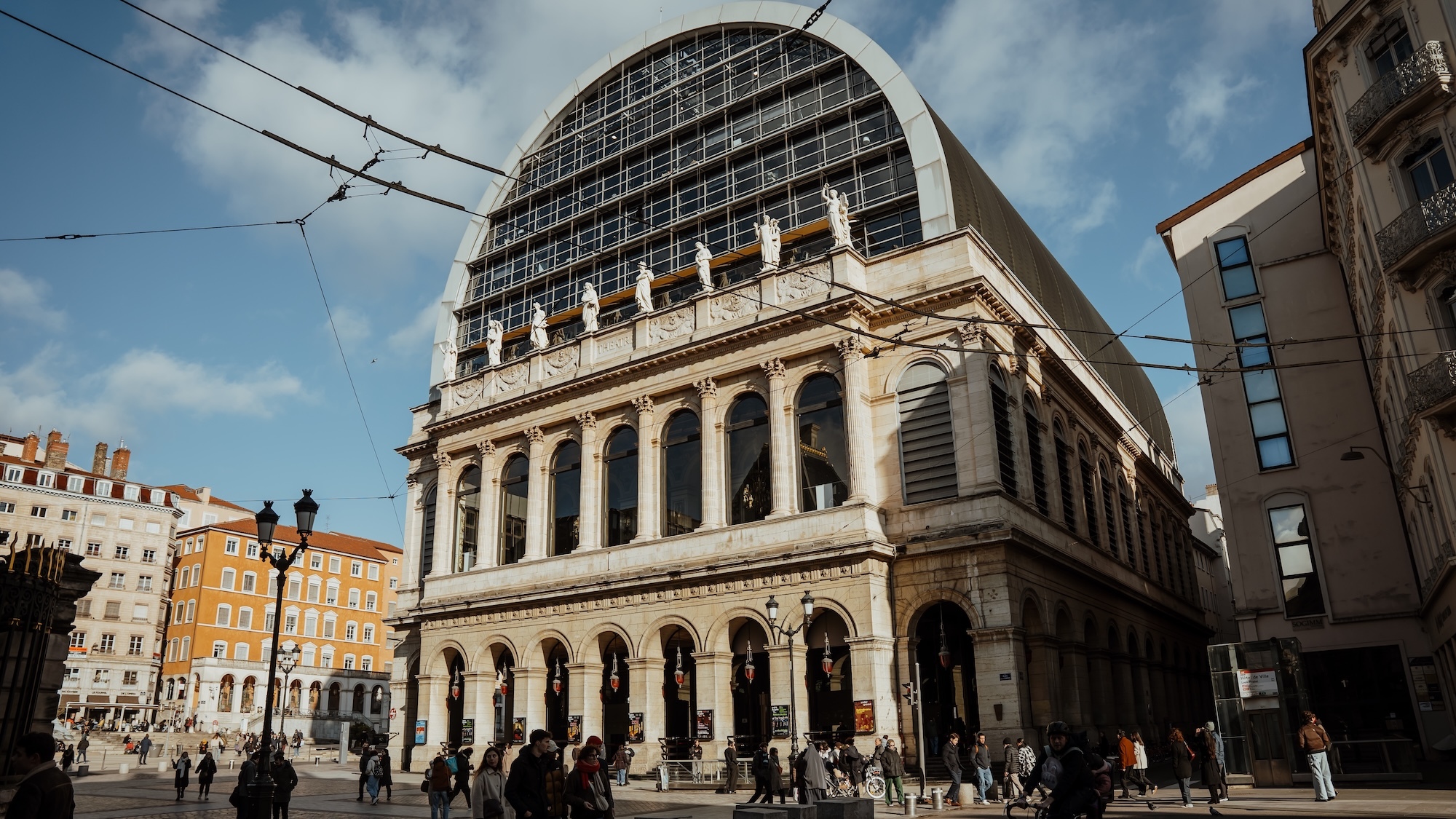 opera-lyon-ouvre-gratuitement-coulisses-mai