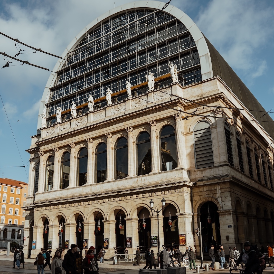 opera-lyon-ouvre-gratuitement-coulisses-mai