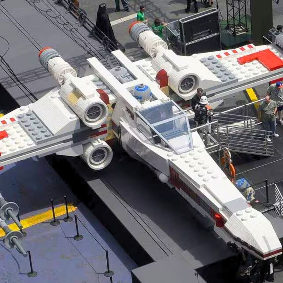 star-wars-x-wing-toulouse