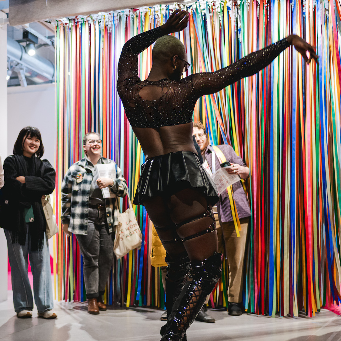 Dès la rentrée, le MAIF Social Club célèbre ses 10 ans de manière festive et gratuite ! marche-de-noel-voguing-jean-louis-carli-maif-2-200