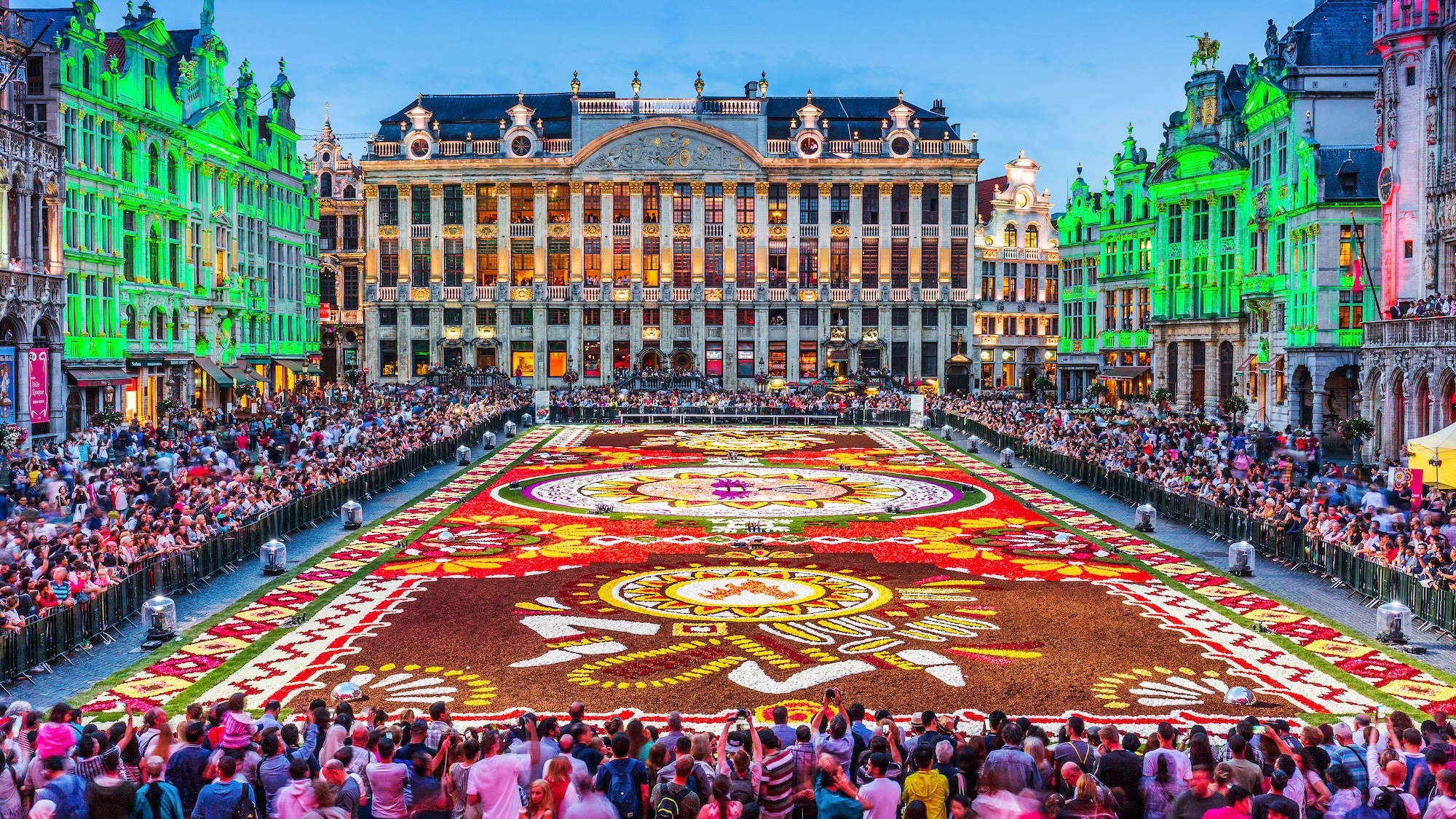 tapis-fleurs-2026-grand-place-bruxelles-theme-japo